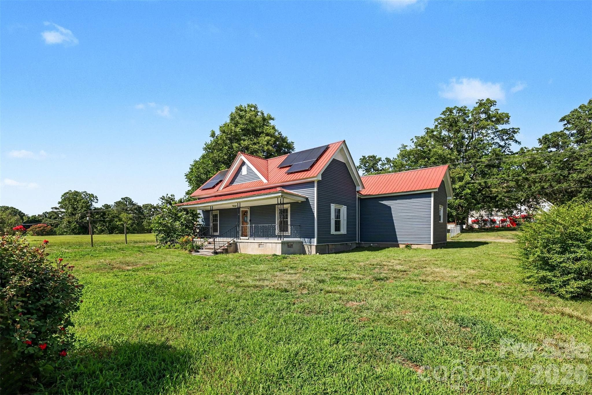 Single Family Residence at 110 Drakeford Road, Rock Hill, photo 17 of 26