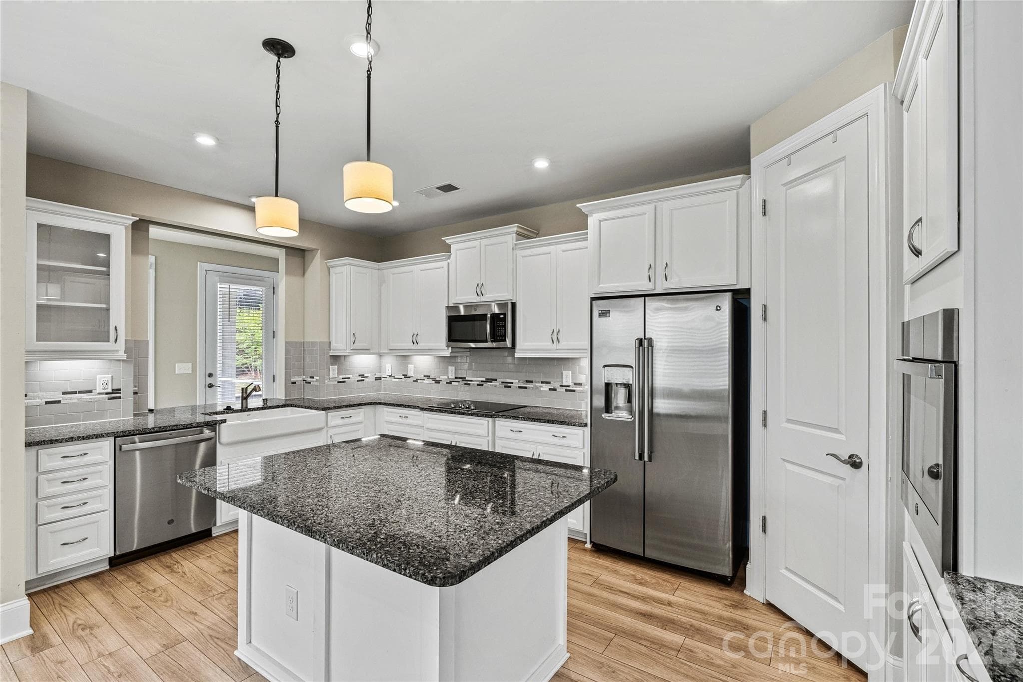 Single Family Residence at 7362 Overjoyed Crossing, Charlotte, photo 11 of 46