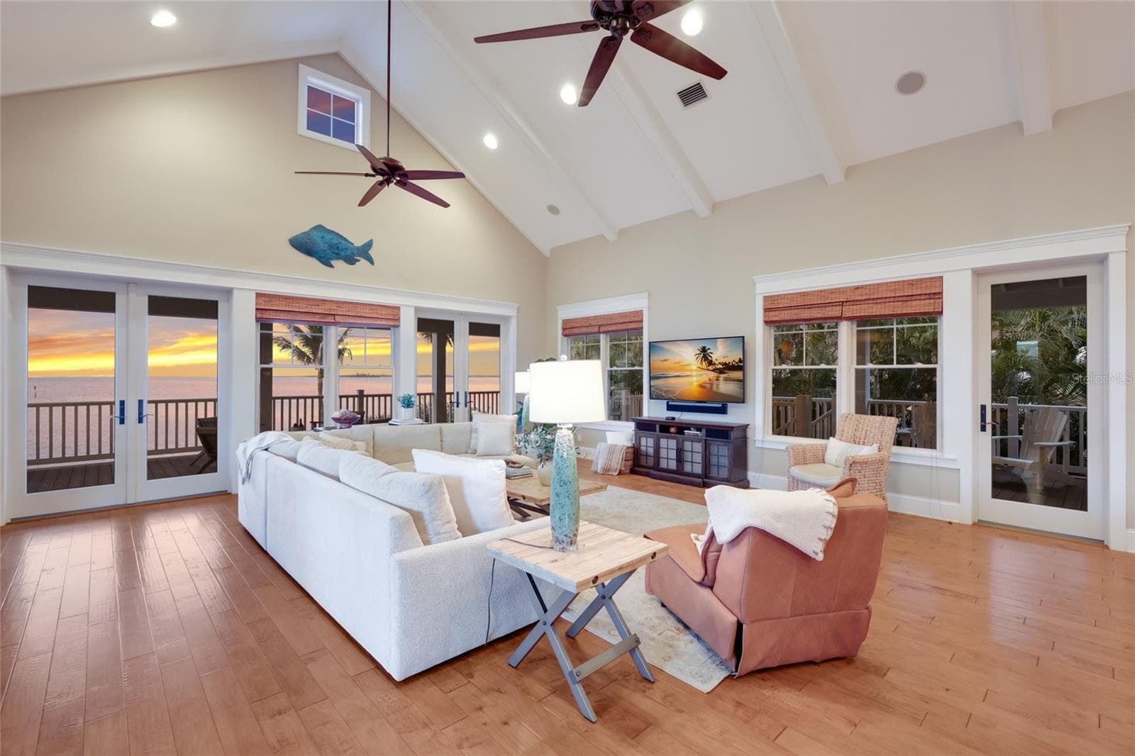 Single Family Residence at 526 56TH ST, HOLMES BEACH, photo 16 of 100