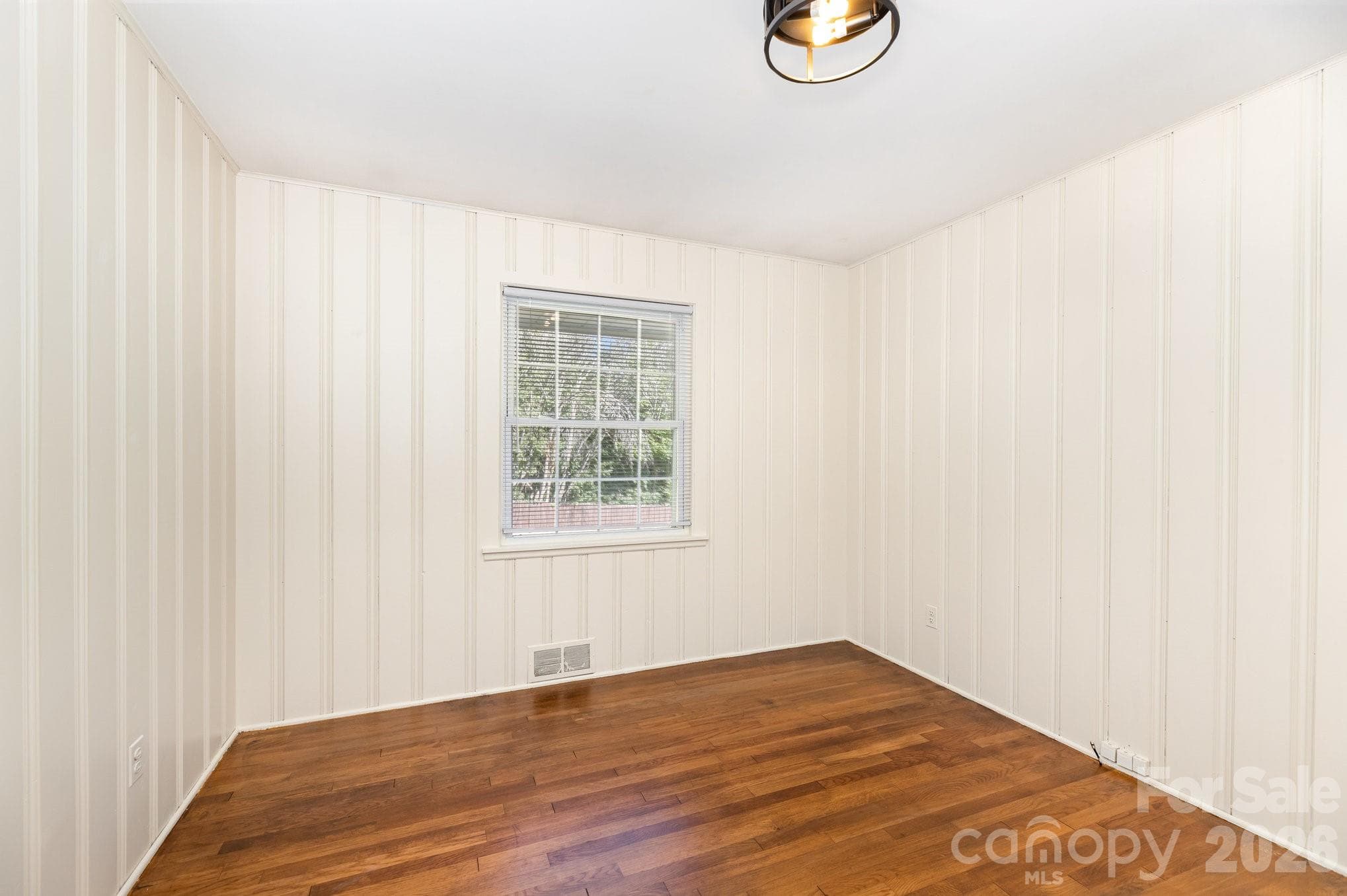 Single Family Residence at Winston Salem, photo 8 of 12