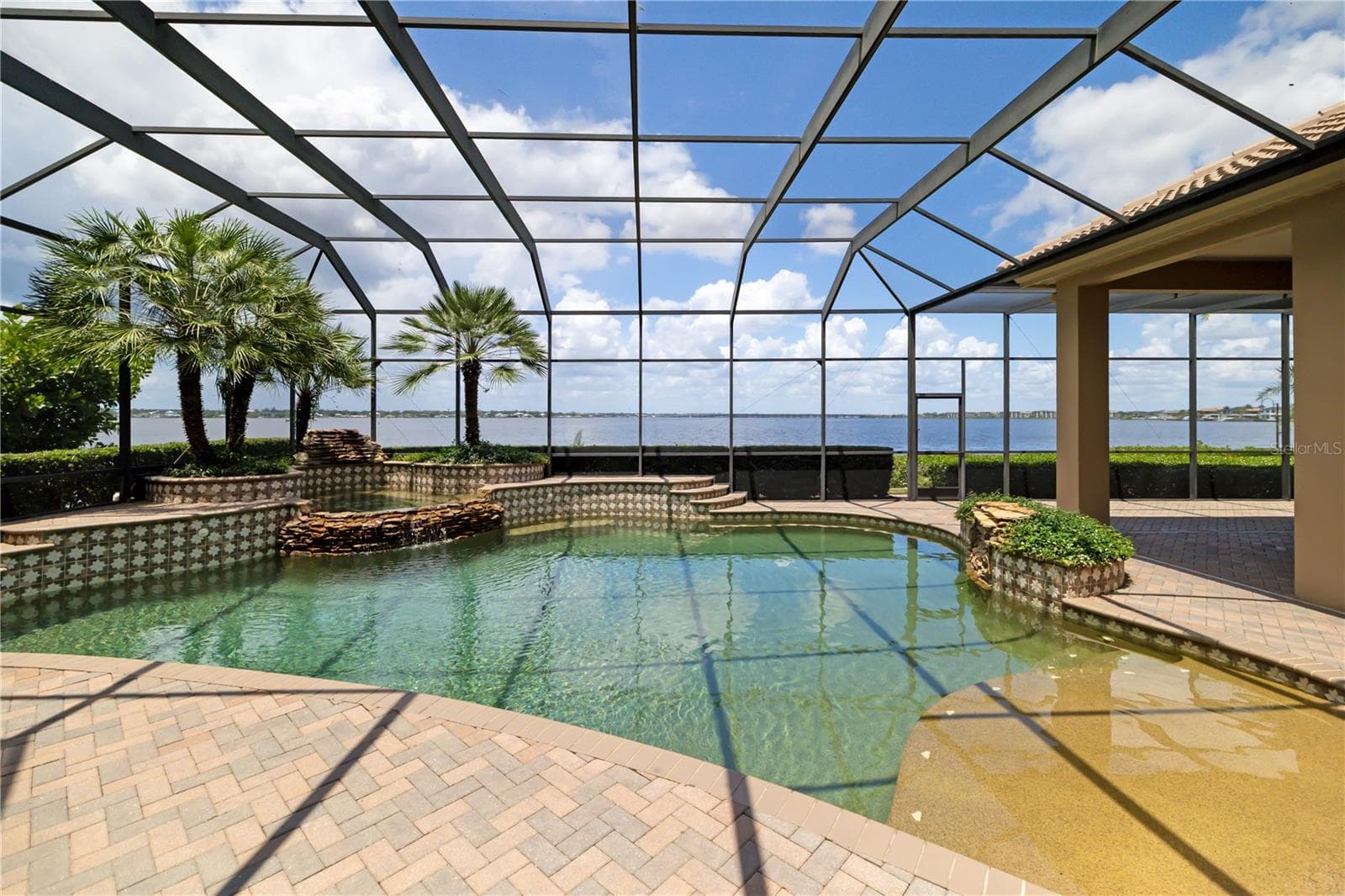 Single Family Residence at 3803 HAWK ISLAND DR, BRADENTON, photo 5 of 96