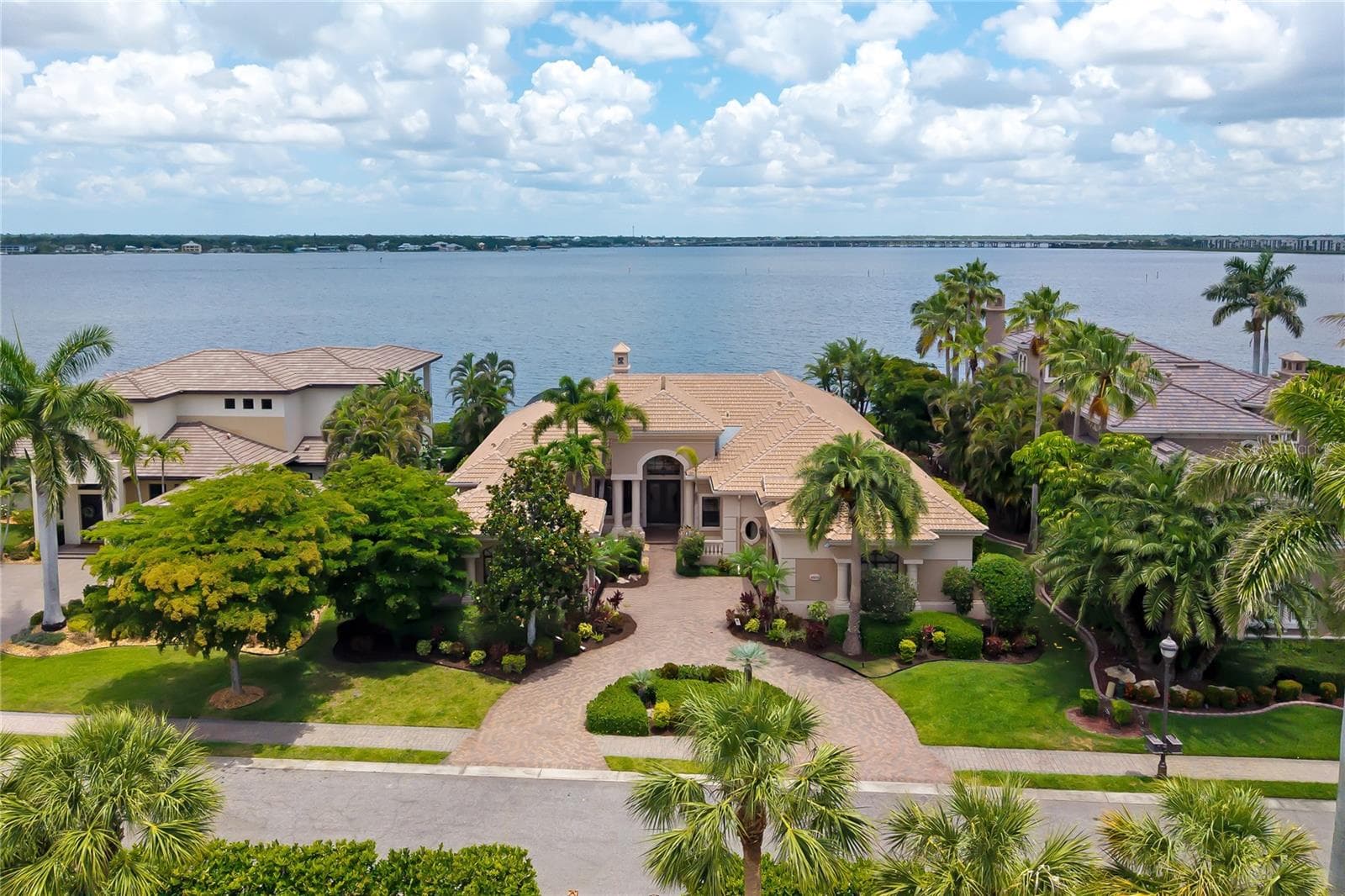 Single Family Residence at 3803 HAWK ISLAND DR, BRADENTON, photo 89 of 96
