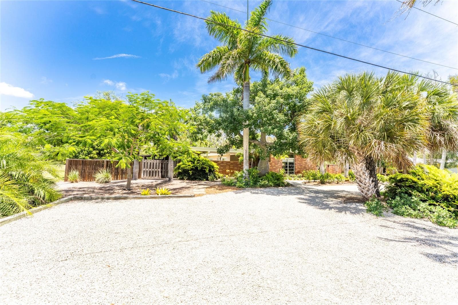 Single Family Residence at 20 SPANIARDS RD, PLACIDA, photo 5 of 92