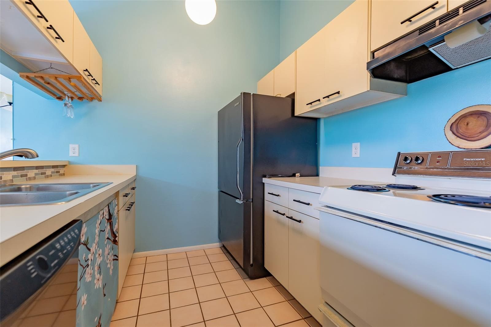 Condominium at 3774 59TH AVE W #3774, BRADENTON, photo 7 of 22