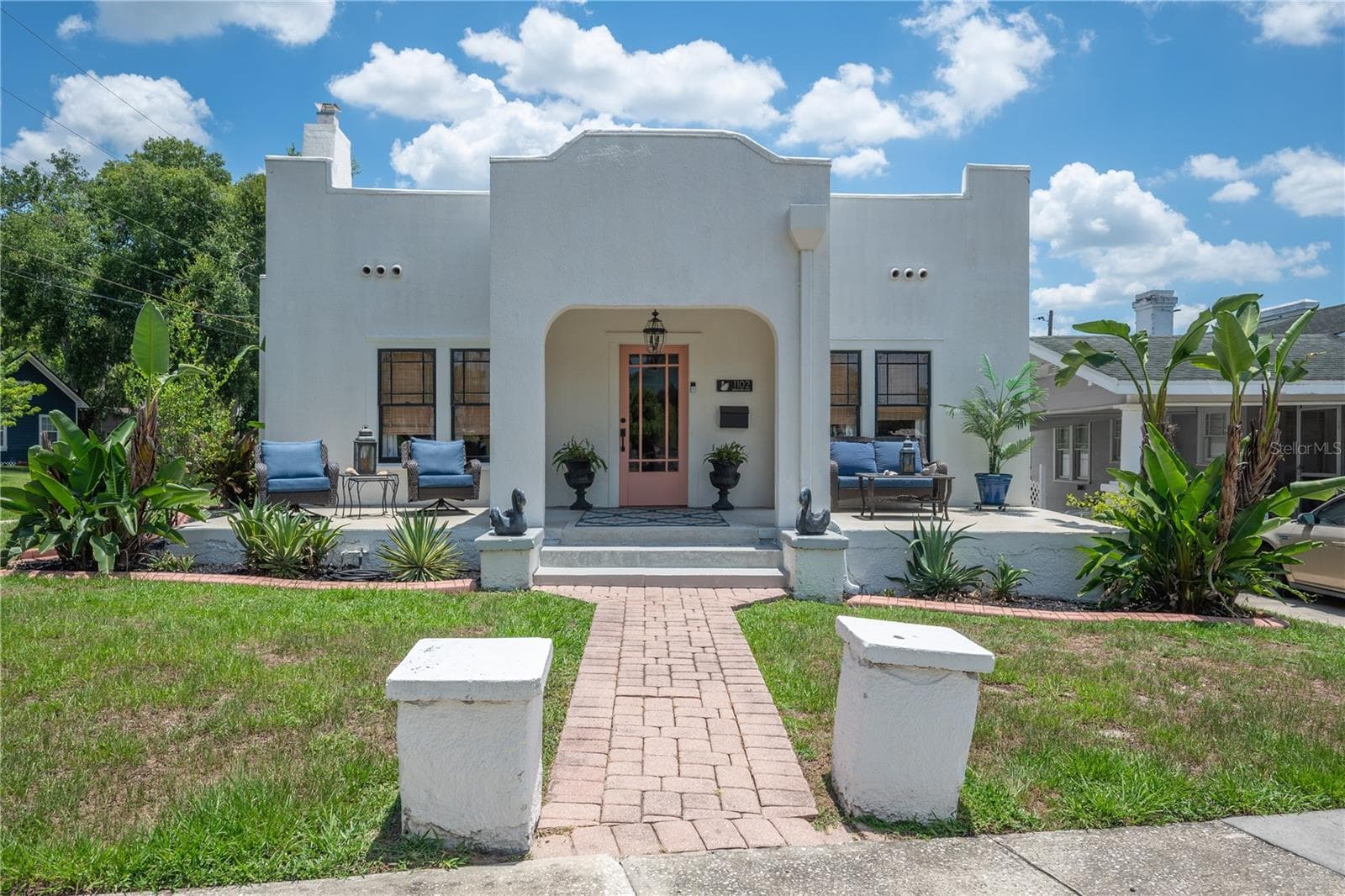 Front of home with large front porch - 1102 MELTON AVE, LAKELAND