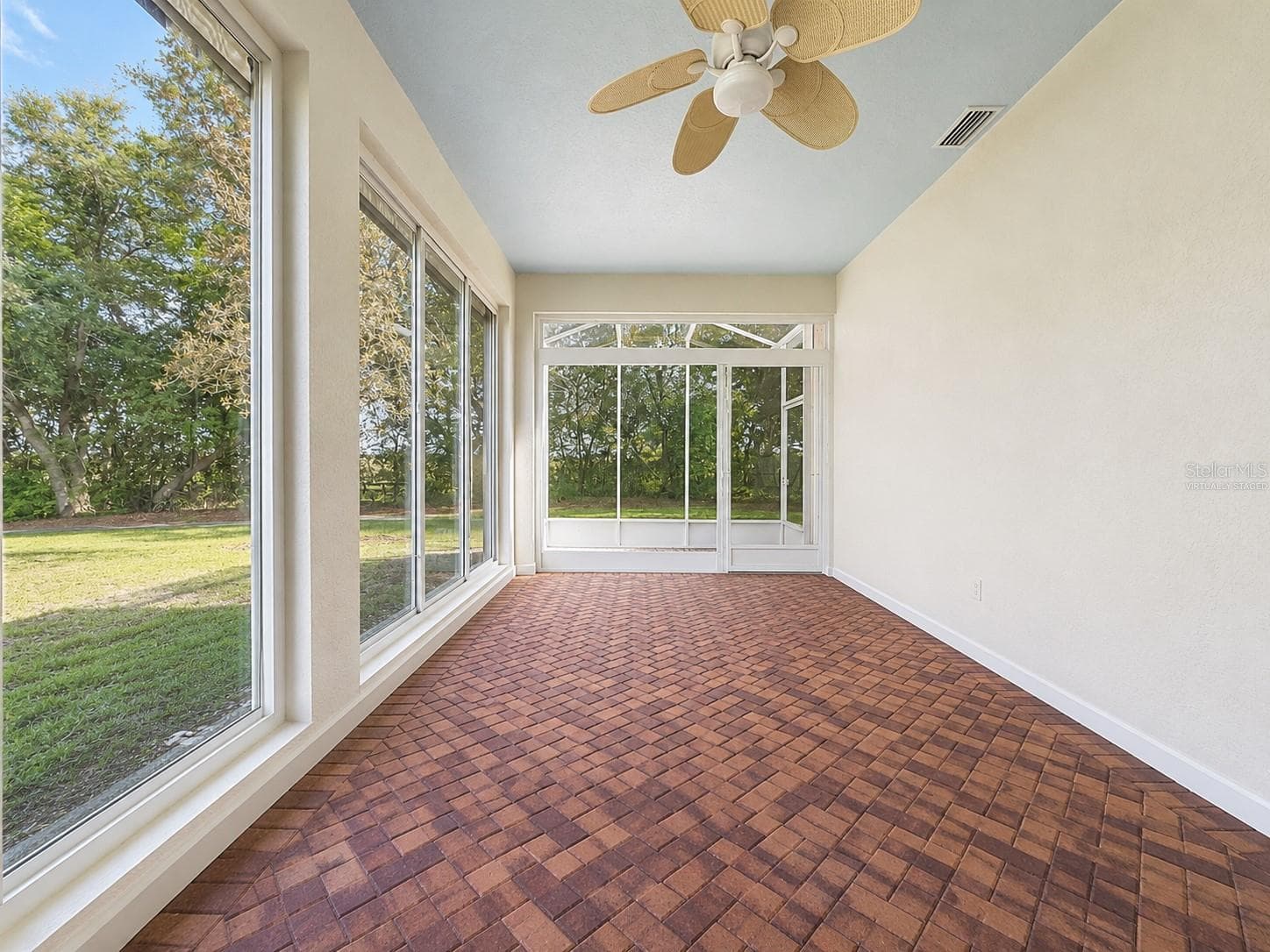 Virtually staged - 4908 CYPRESS HEAD CT, LEESBURG