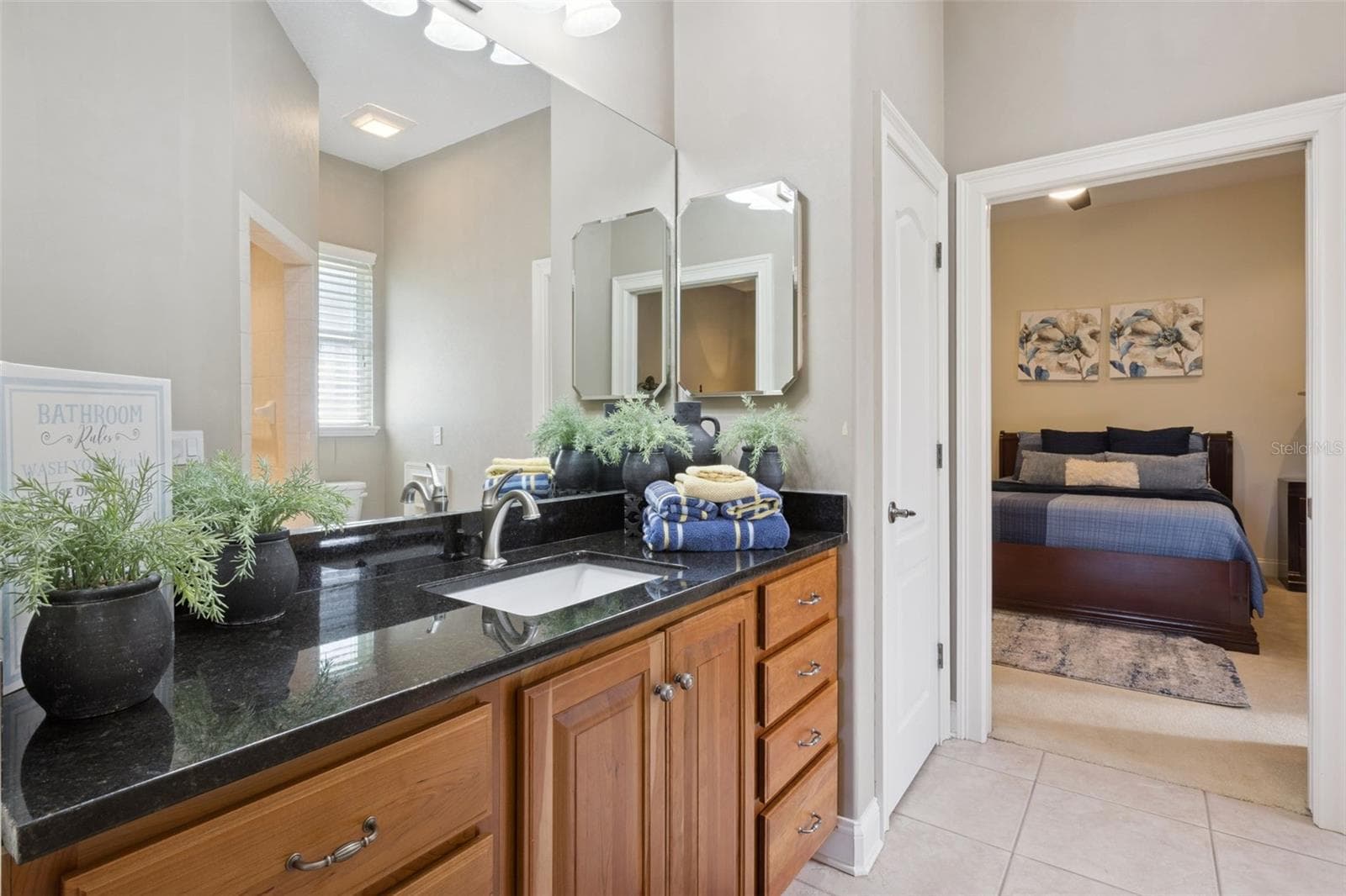 Guest Bathroom - 605 OLD MOUNT DORA RD, EUSTIS