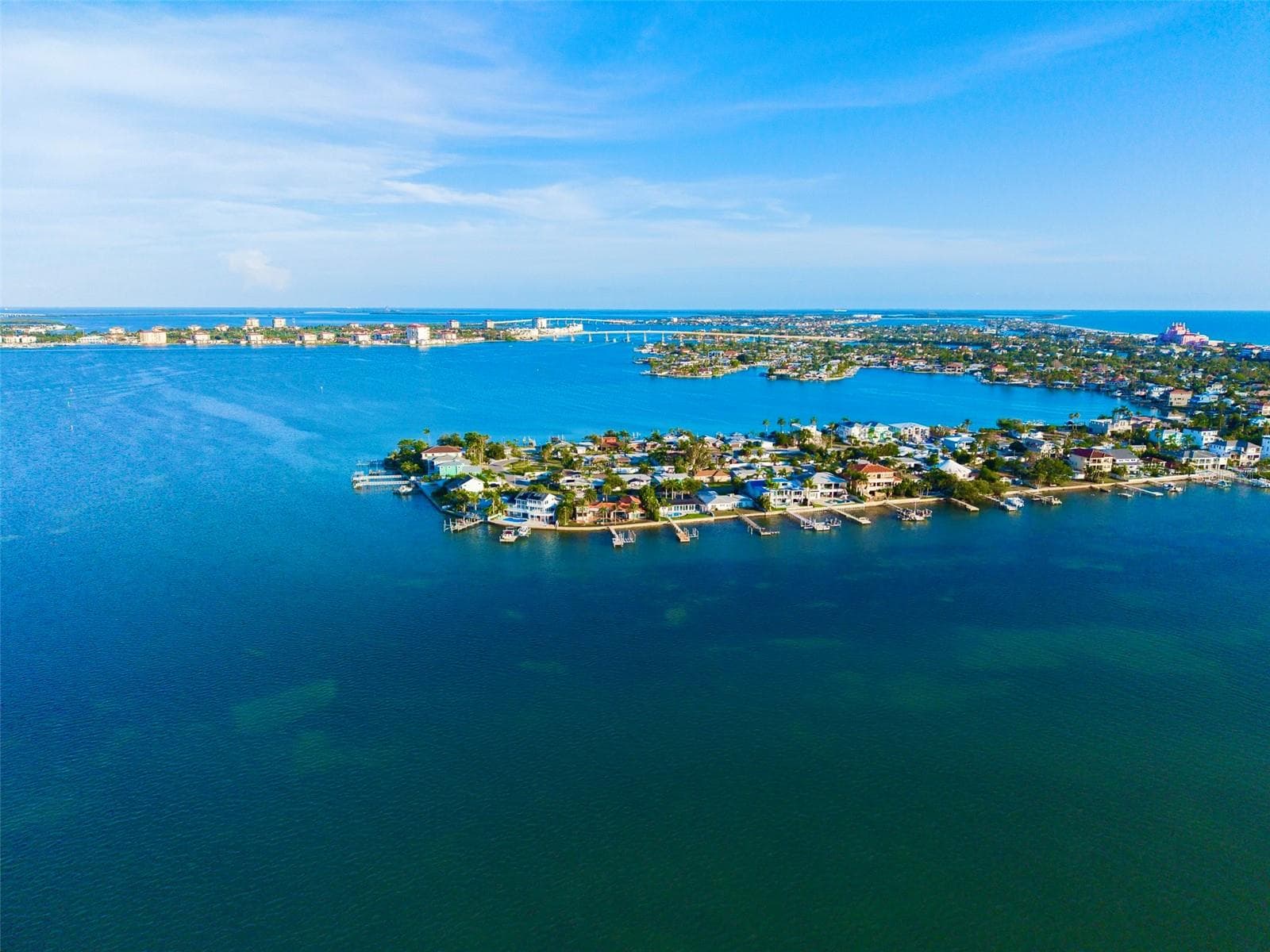 Single Family Residence at 1015 BOCA CIEGA ISLE DR, ST PETE BEACH, photo 3 of 51