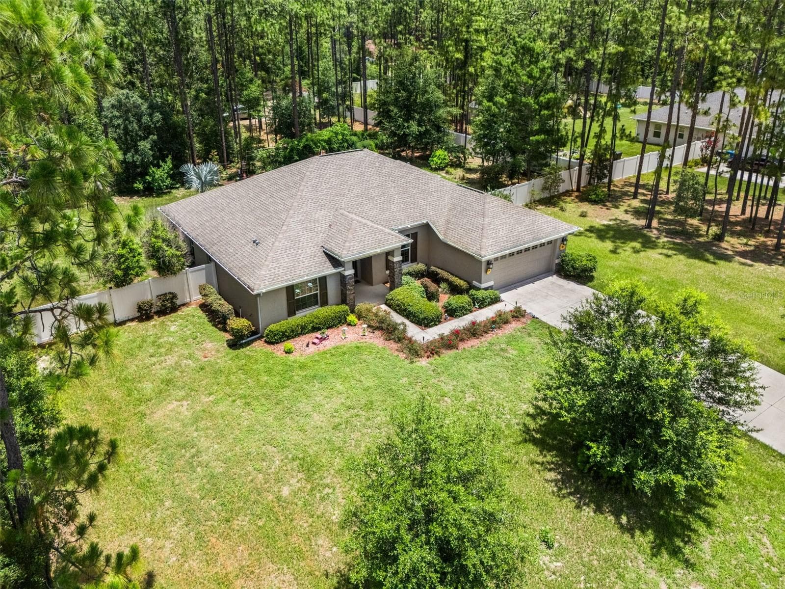 Single Family Residence at 15577 SAGO DR, BROOKSVILLE, photo 5 of 41