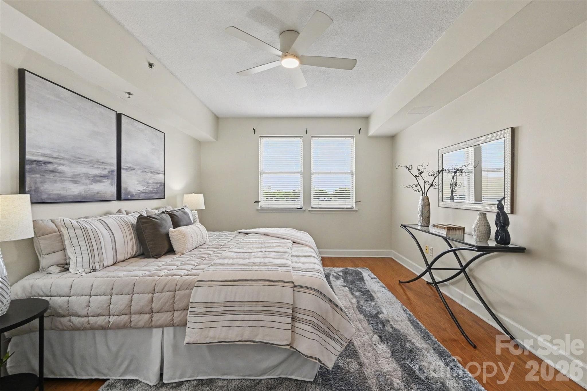 Condominium at 1315 East Boulevard, Charlotte, photo 12 of 27