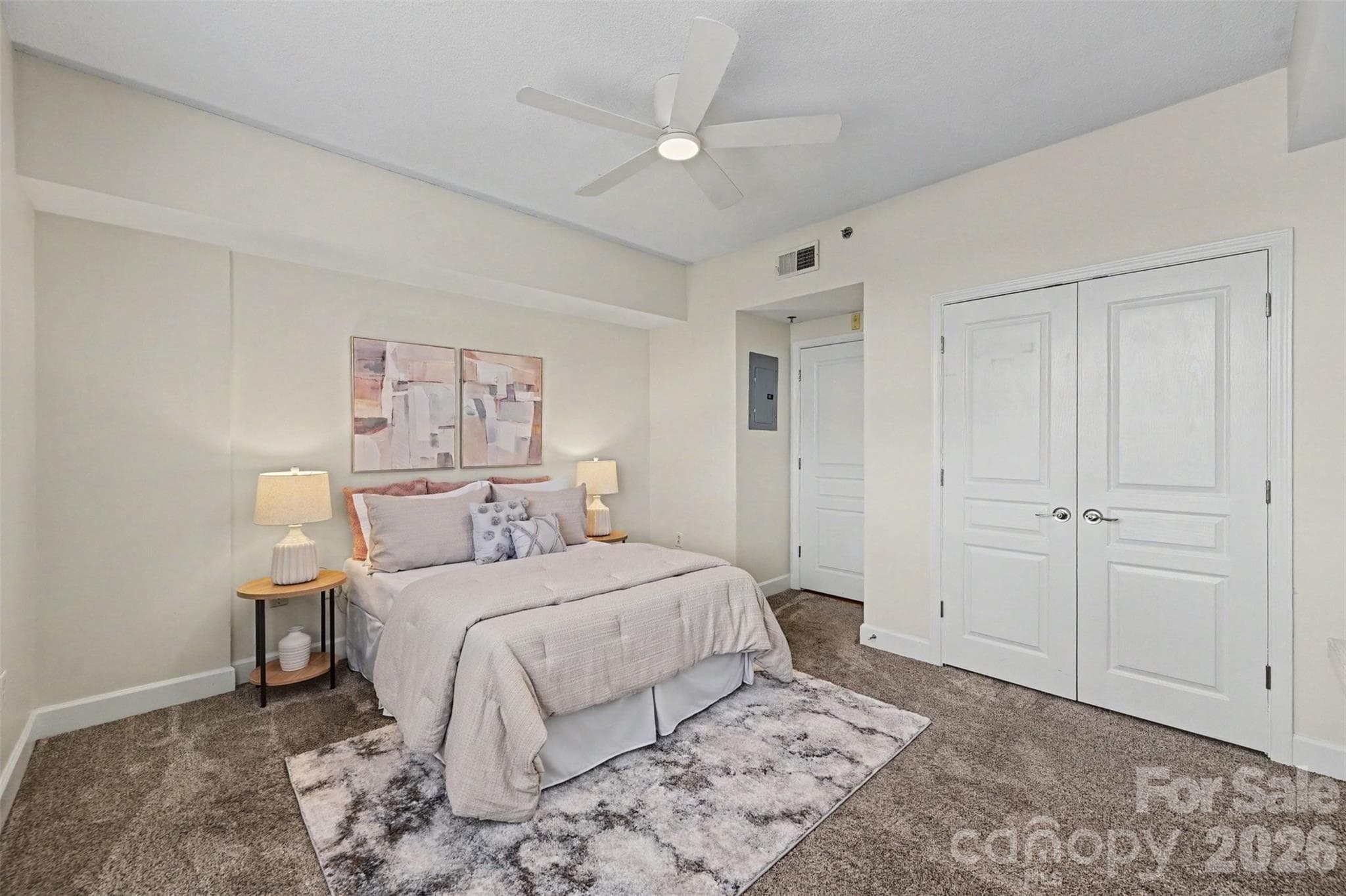 Condominium at 1315 East Boulevard, Charlotte, photo 17 of 27