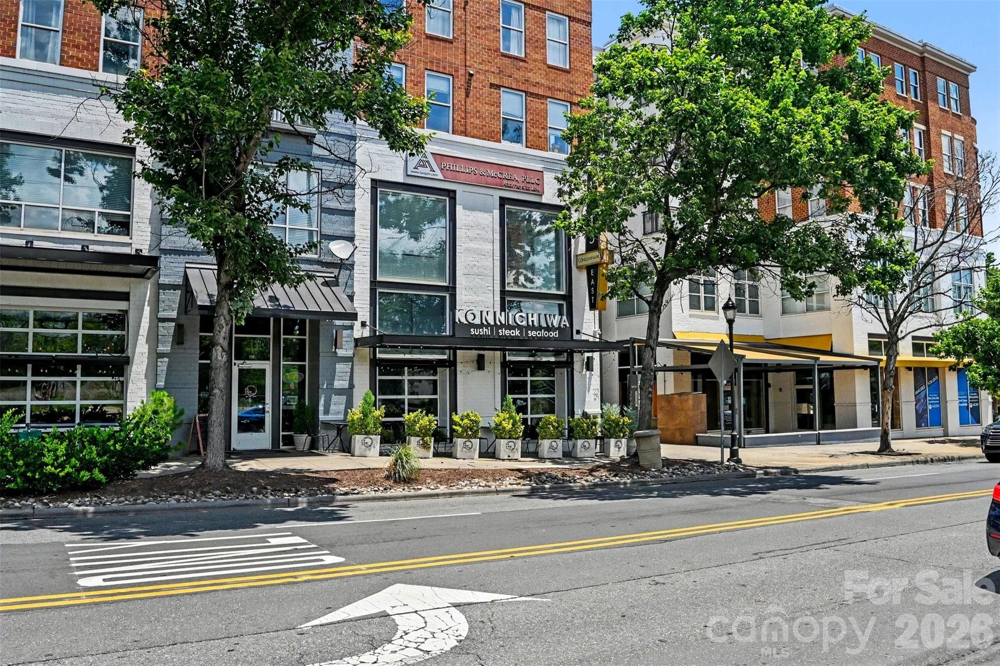 Condominium at 1315 East Boulevard, Charlotte, photo 24 of 27