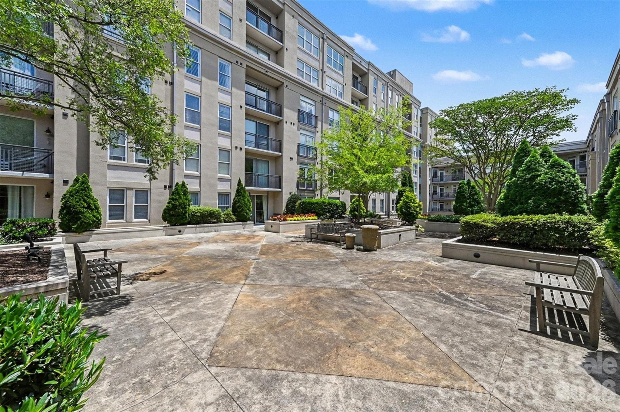 Condominium at 1315 East Boulevard, Charlotte, photo 25 of 27