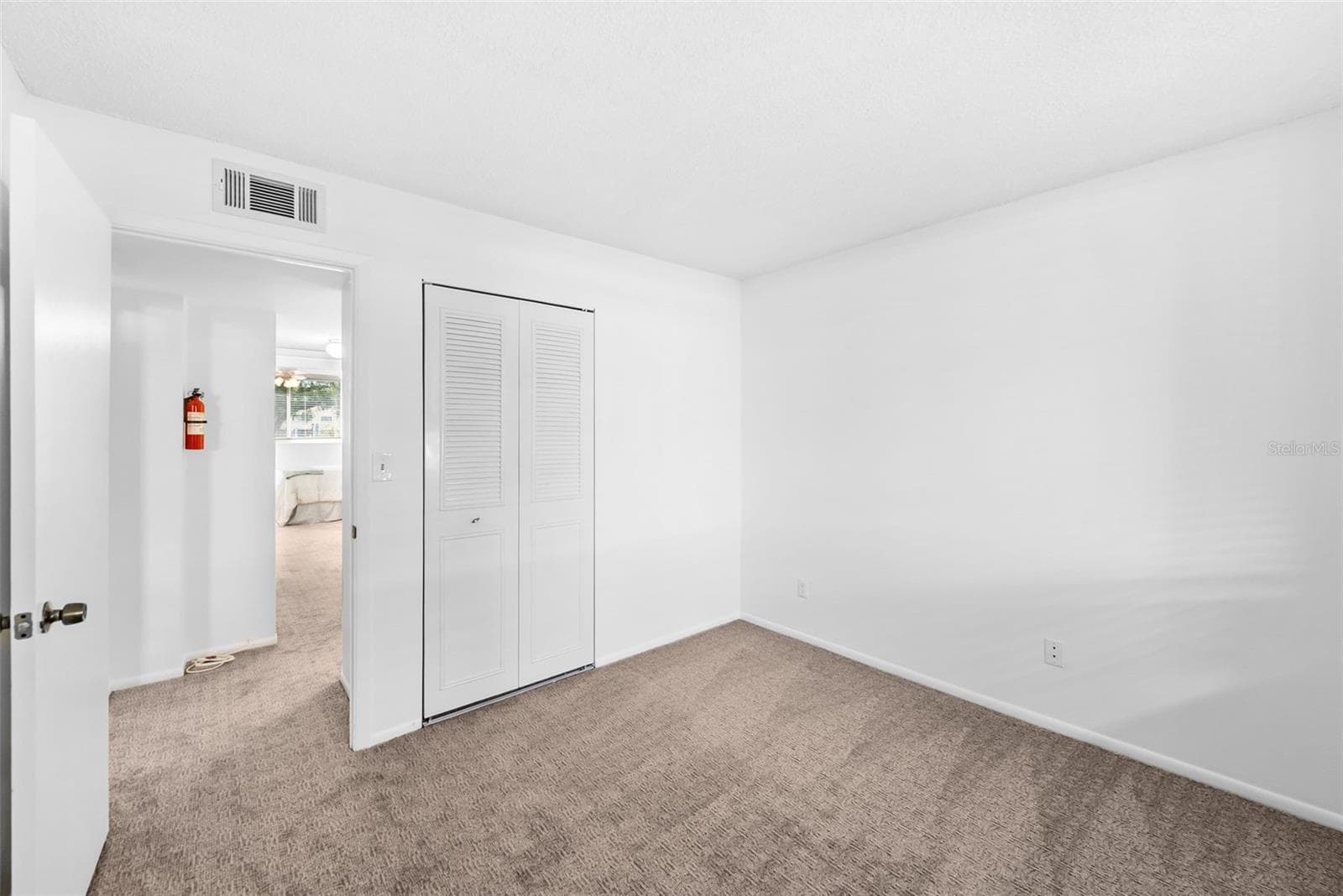 Condominium at 5095 BAY ST NE #114, ST PETERSBURG, photo 23 of 38