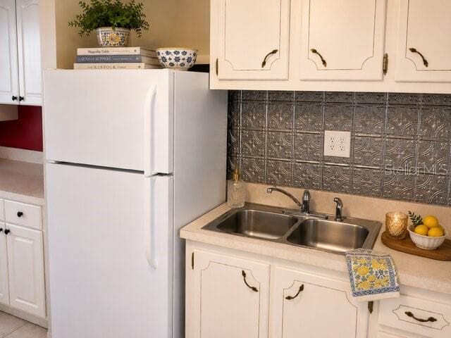 Condominium at 1700 6TH ST NW #C21, WINTER HAVEN, photo 6 of 18