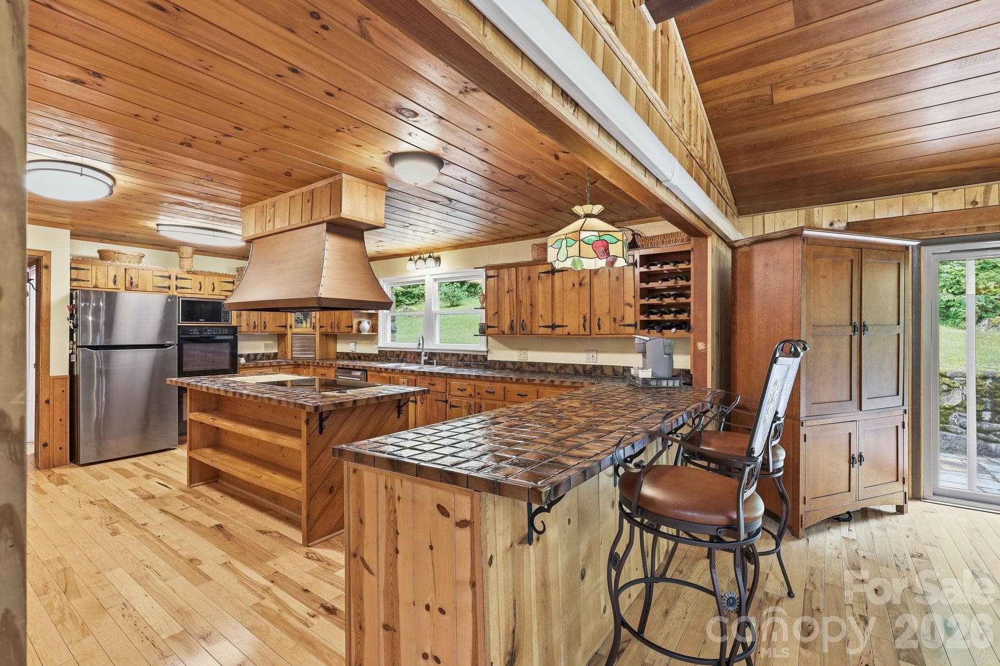 Single Family Residence at Waynesville, photo 12 of 43