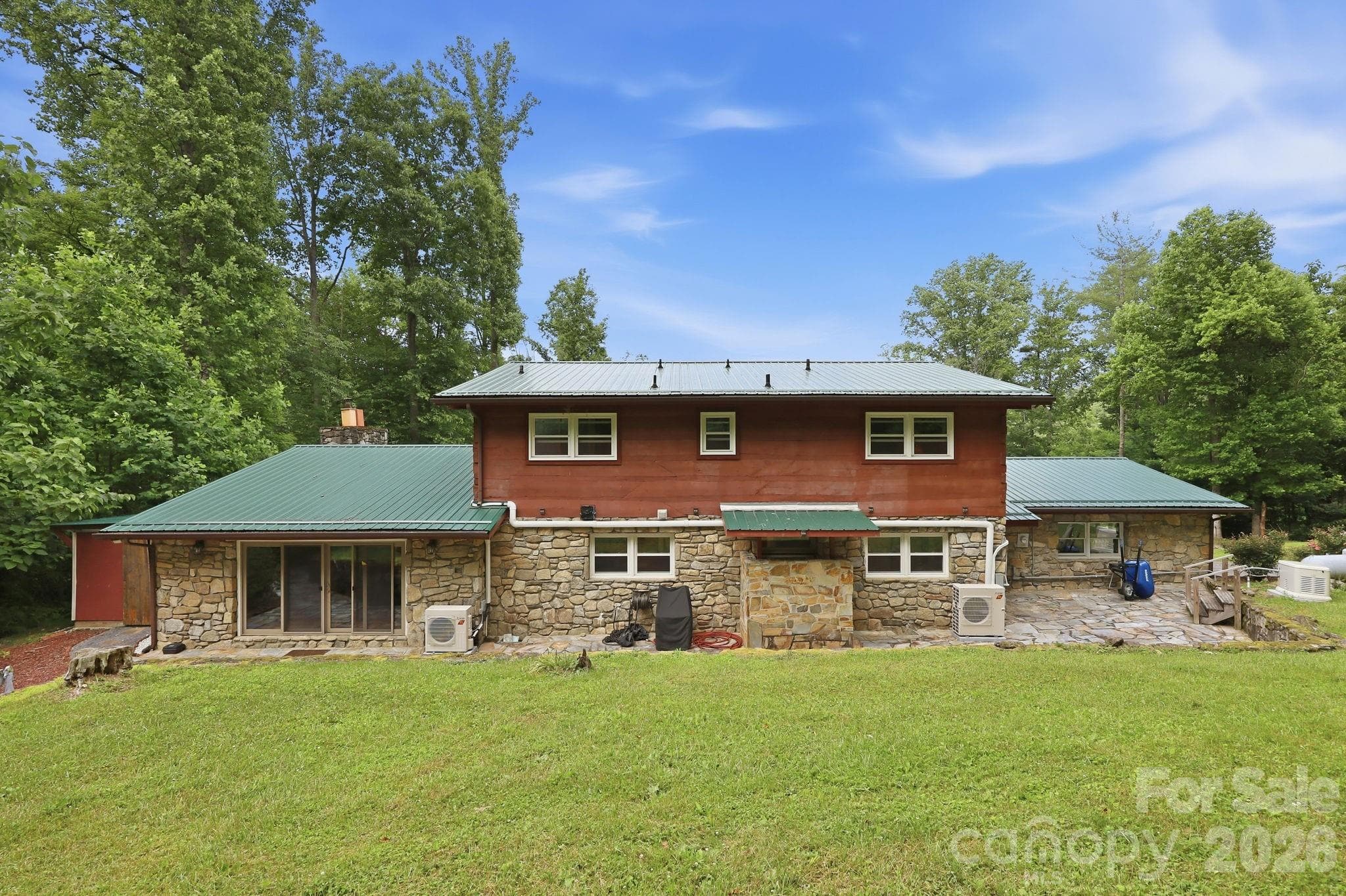 Single Family Residence at Waynesville, photo 28 of 43