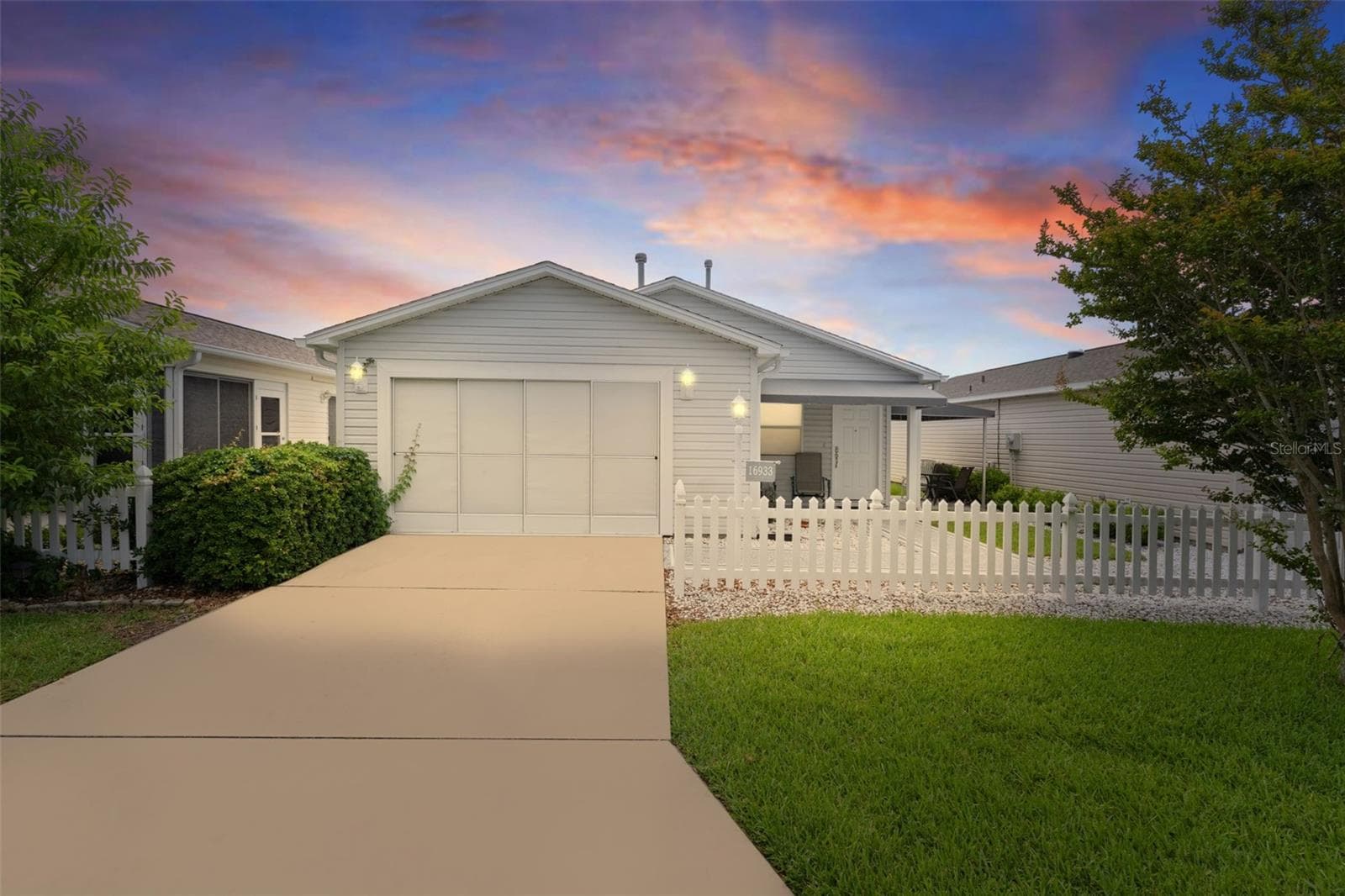 16933 SE 94TH SUNNYBROOK CIR