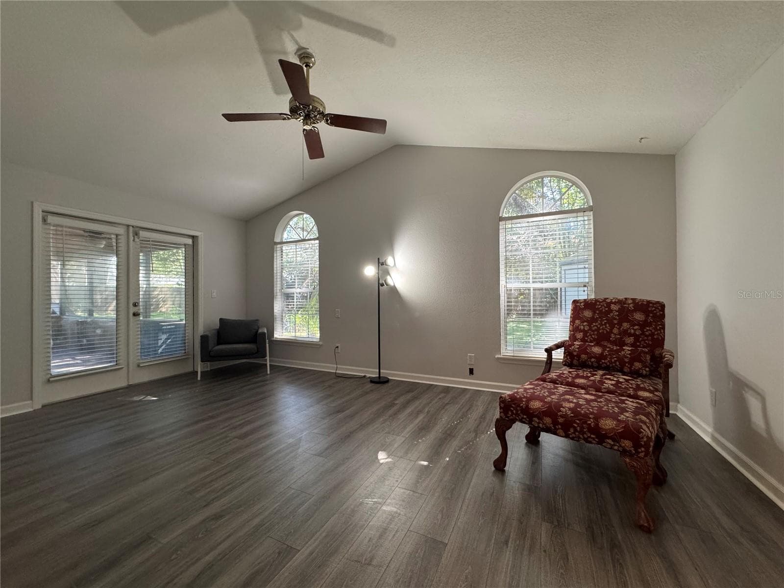 Single Family Residence at 915 HEATHERBROOK DR, AUBURNDALE, photo 32 of 43