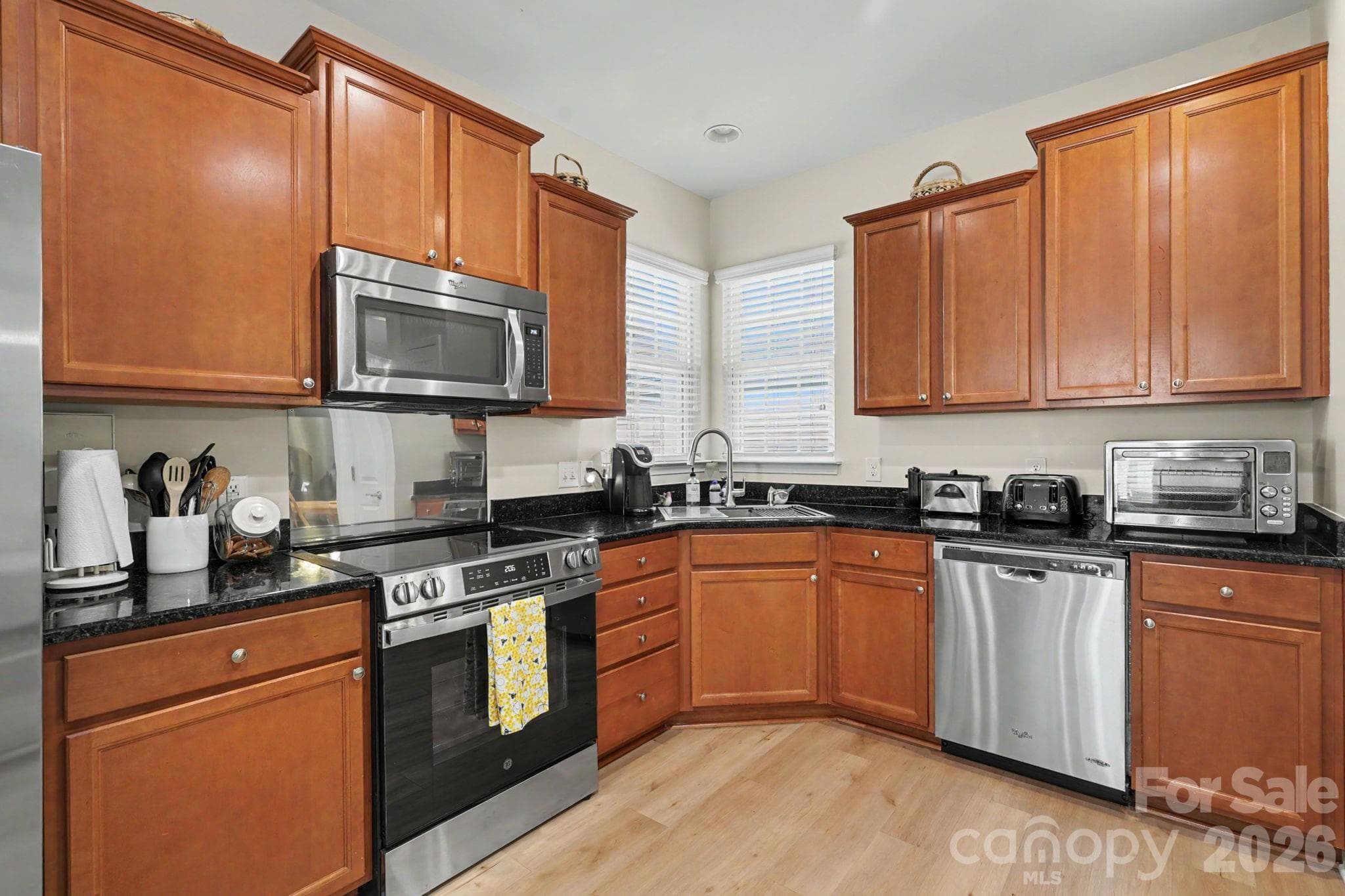 Single Family Residence at Fort Mill, photo 2 of 29