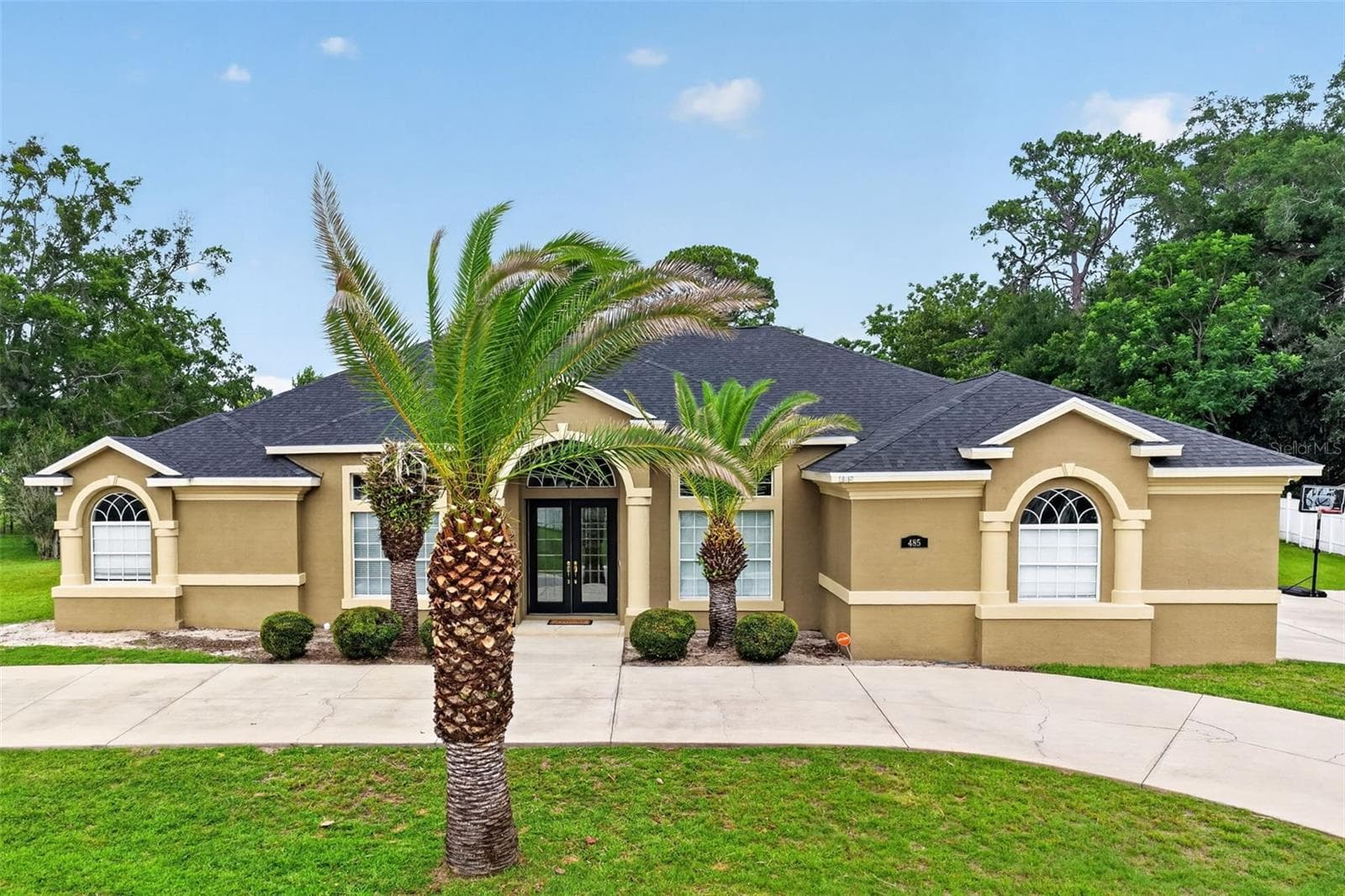485 NW 45TH LN