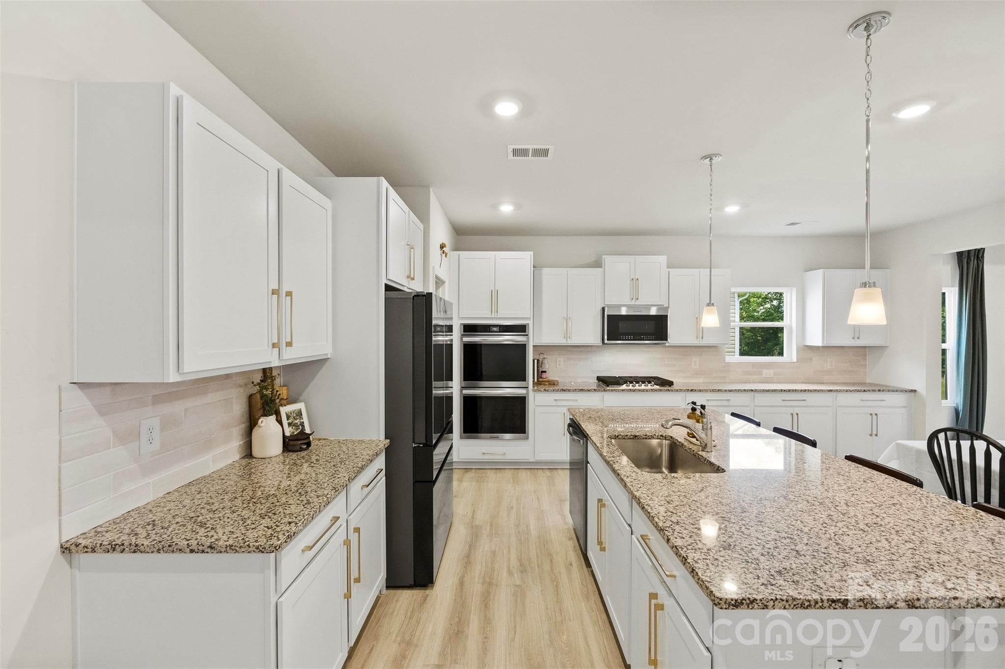 Single Family Residence at Rock Hill, photo 4 of 46