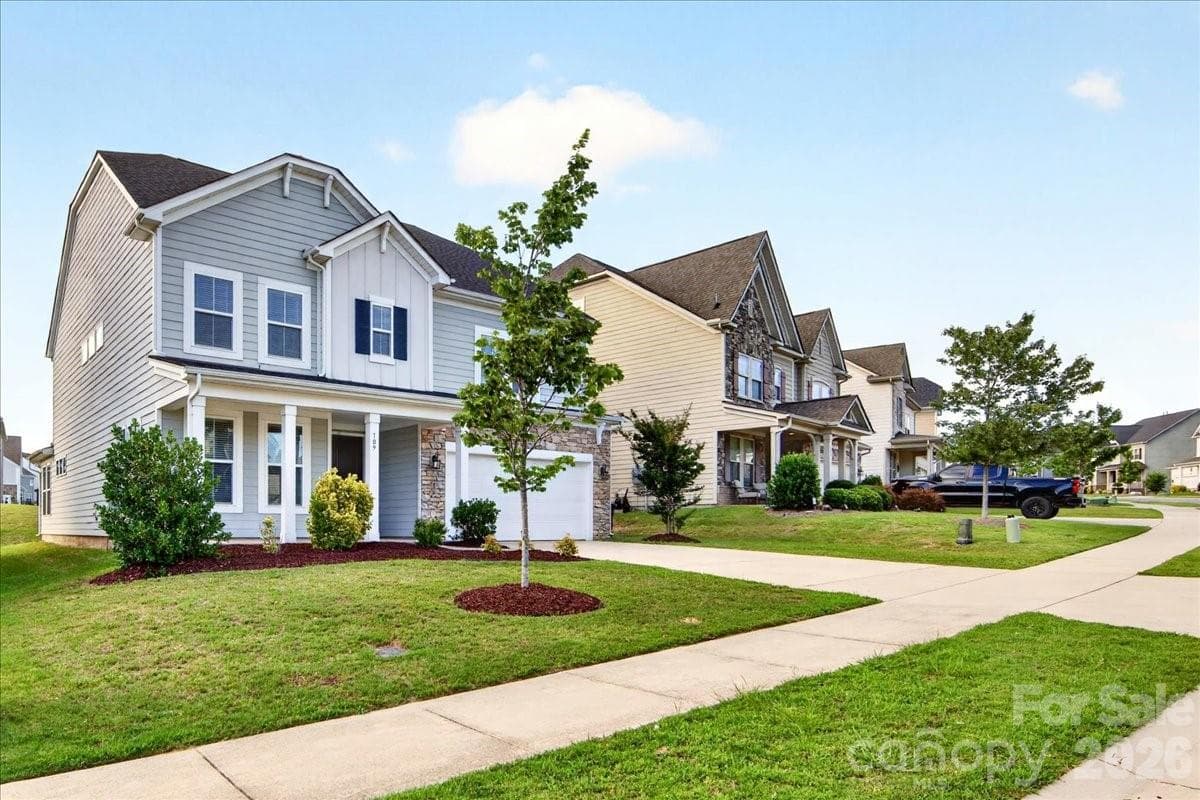 Single Family Residence at Mooresville, photo 2 of 48