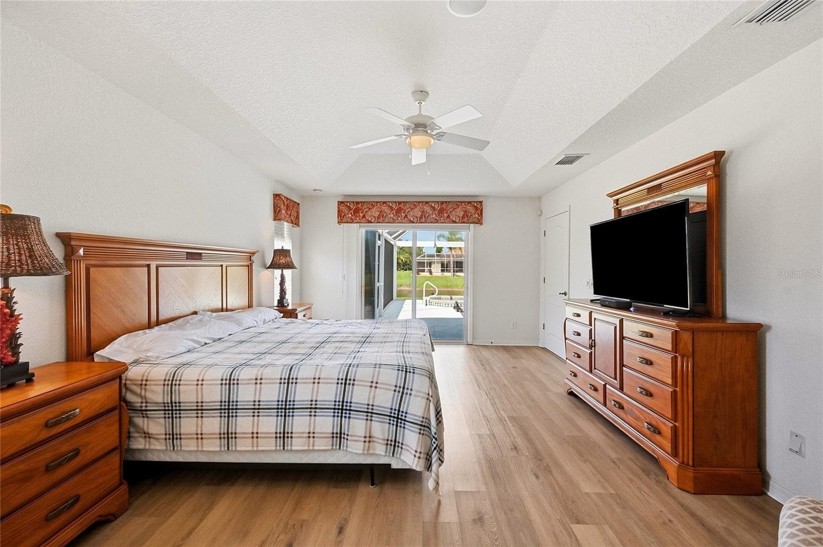 Single Family Residence at 816 BOUNDARY BLVD, ROTONDA WEST, photo 27 of 73