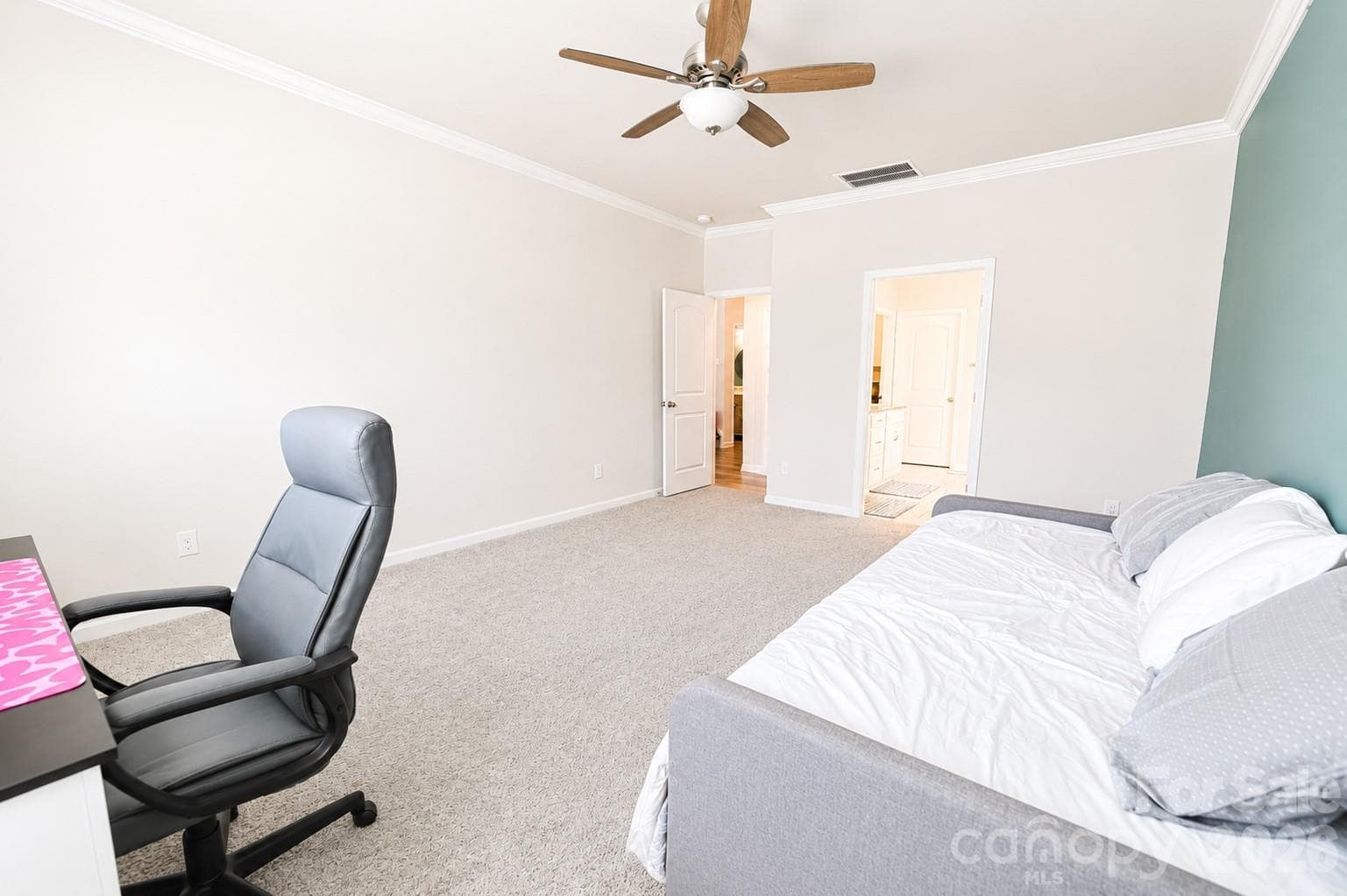Single Family Residence at Charlotte, photo 6 of 35