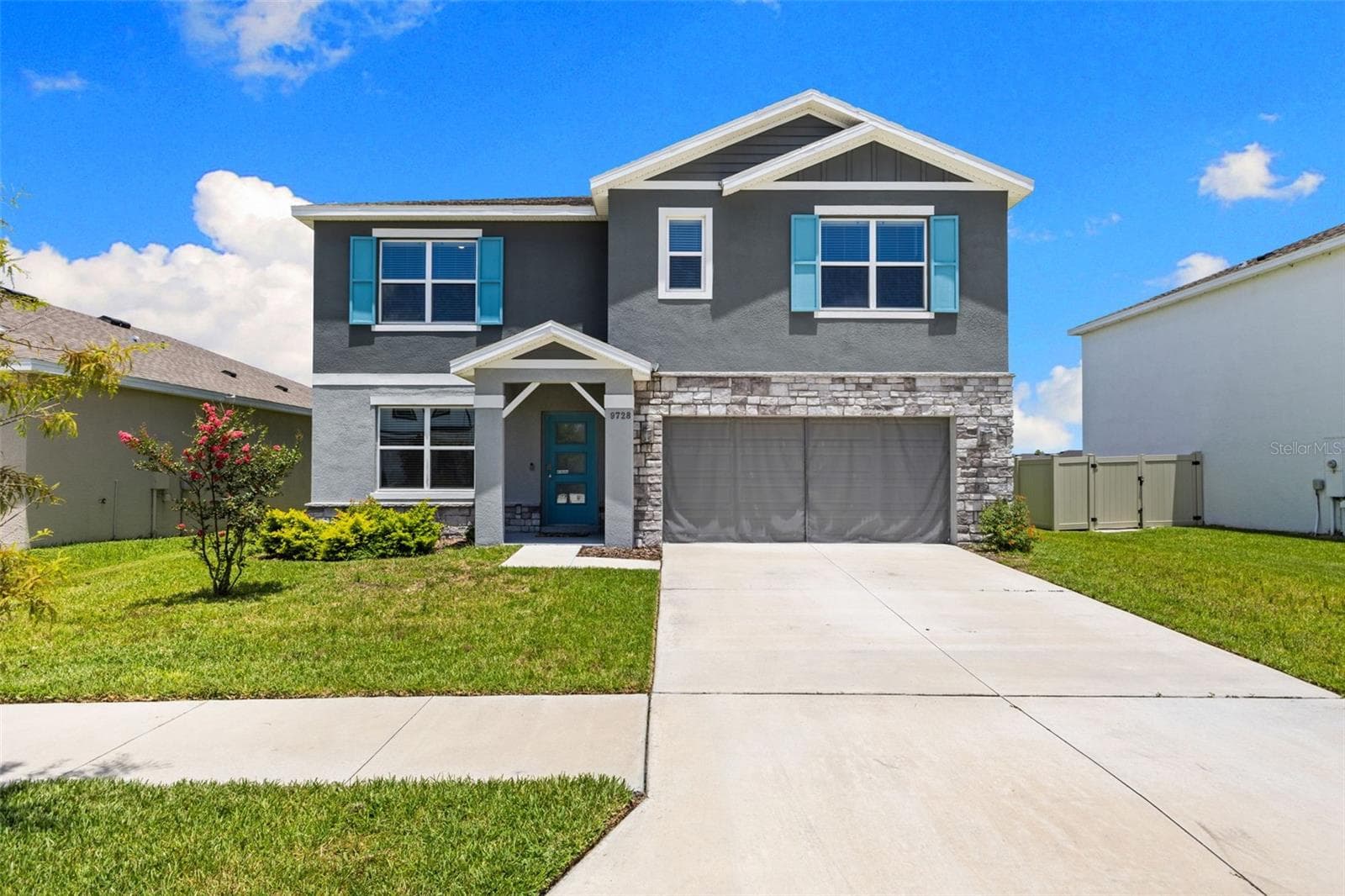 Single Family Residence at 9728 CRESCENT RAY DR, WESLEY CHAPEL, photo 2 of 68