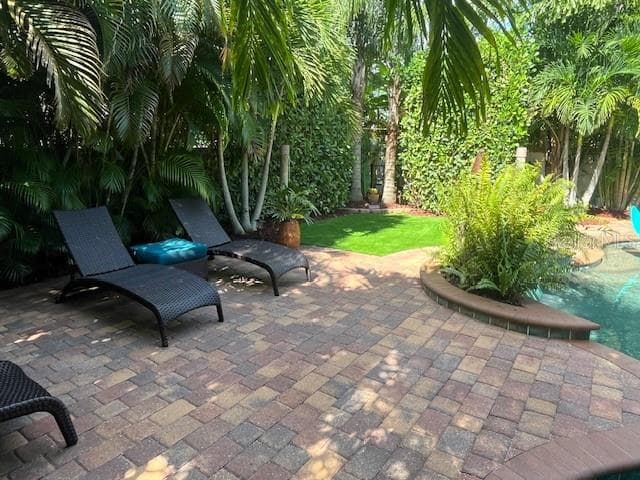 Backyard In Full Bloom - 10651 LANGEFIELD ST, ORLANDO