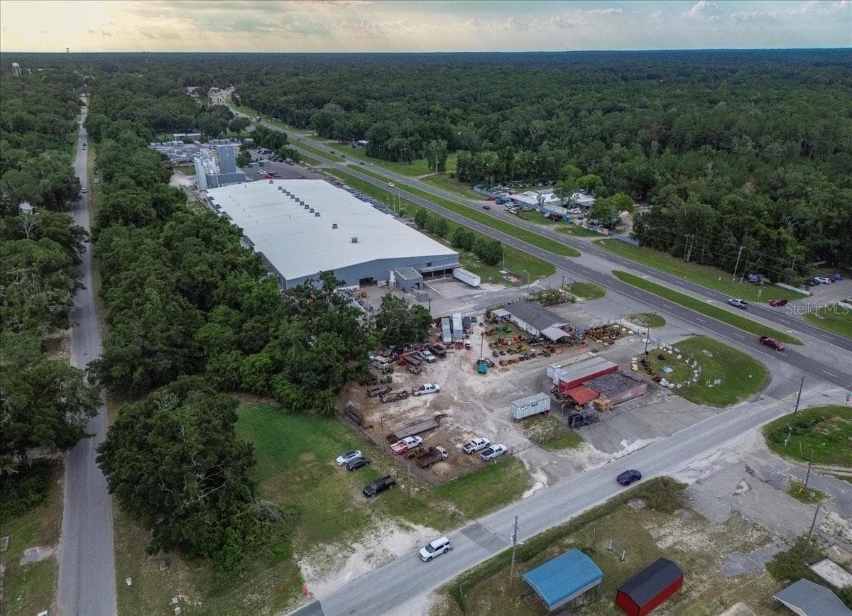 Business at 17962 NW US HIGHWAY 441, HIGH SPRINGS, photo 9 of 18
