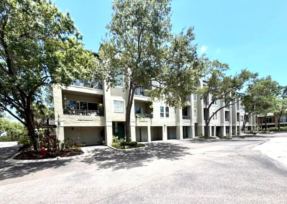 Building 8 - 716 PROMENADE PL, TAMPA