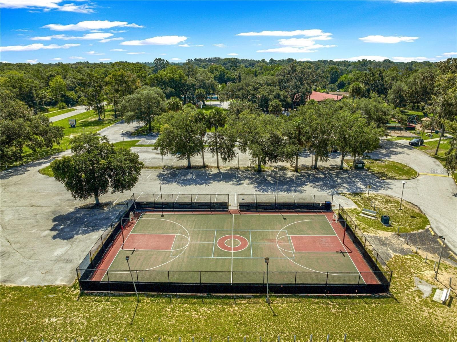 Silver Spring Shores Community Center - 1111 HICKORY RD, OCALA