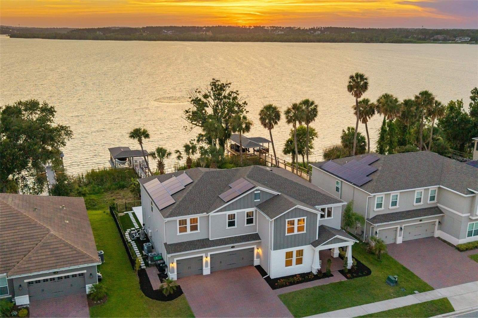 Single Family Residence at 1144 HULL ISLAND DR, WINTER GARDEN, photo 2 of 64