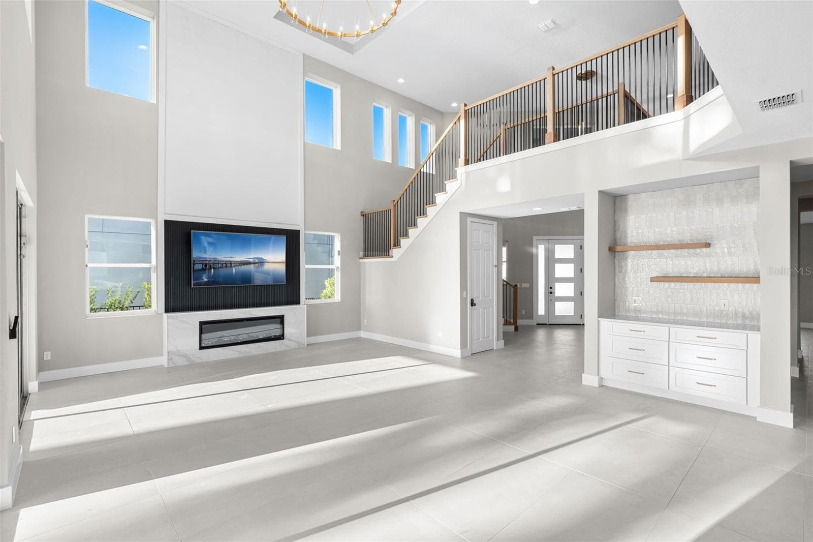 Single Family Residence at 1144 HULL ISLAND DR, WINTER GARDEN, photo 13 of 64