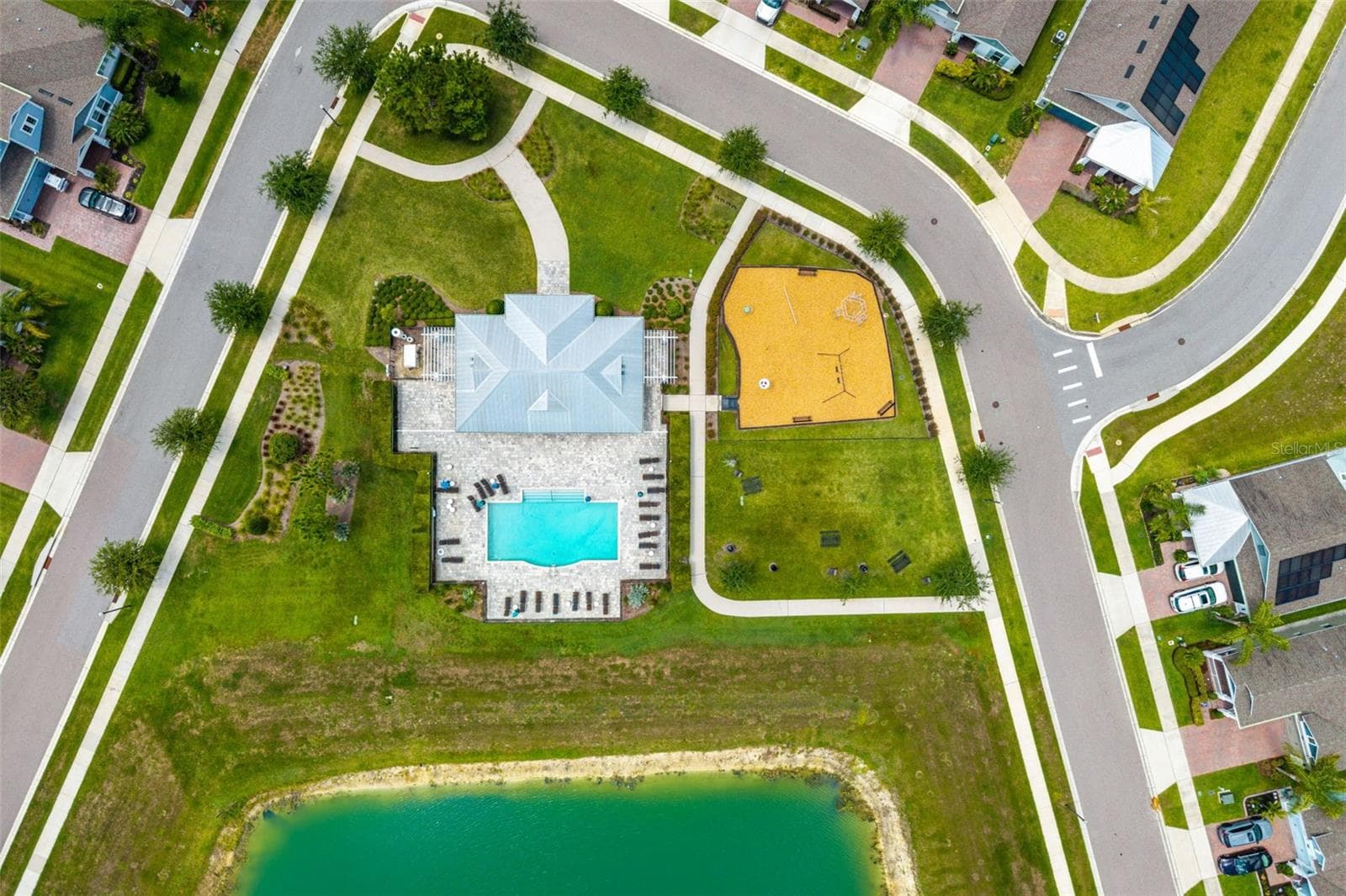 Single Family Residence at 1144 HULL ISLAND DR, WINTER GARDEN, photo 59 of 64