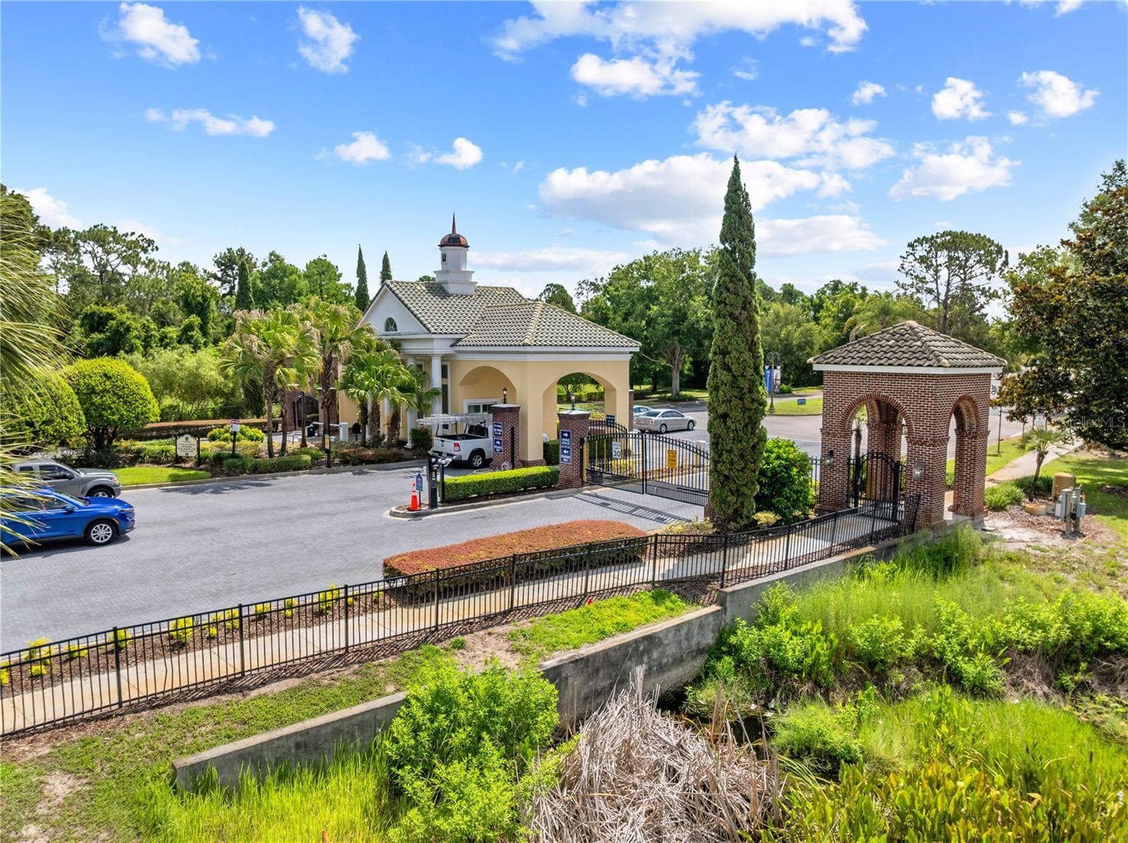 Gated Community - 2557 HERITAGE GREEN AVE, DAVENPORT