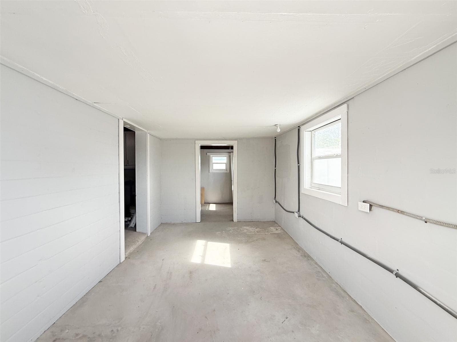 30 x 12 Workshop - 13290 3RD ST E, MADEIRA BEACH