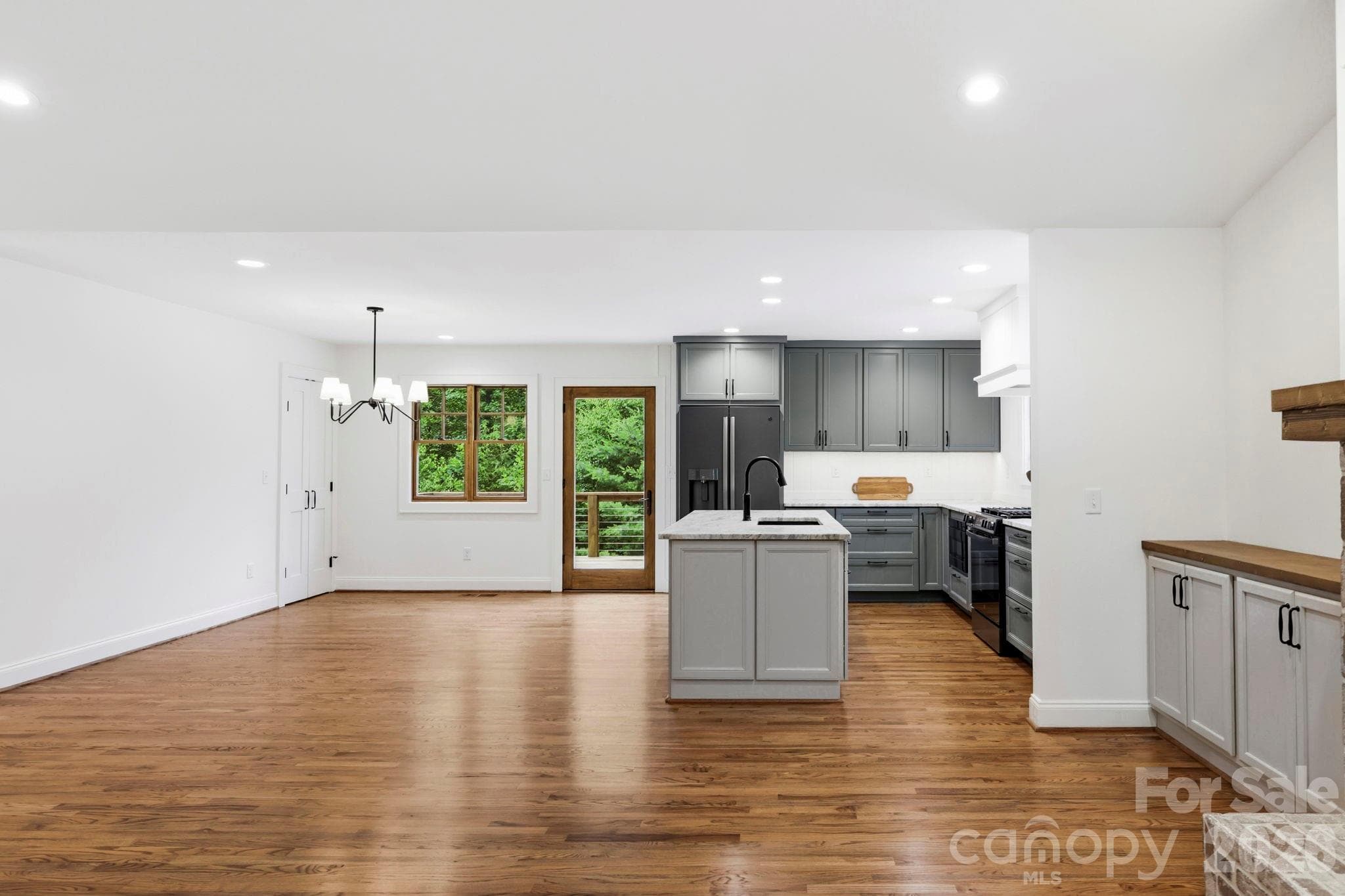 Single Family Residence at 316 Big Raven Lane, Saluda, photo 10 of 44