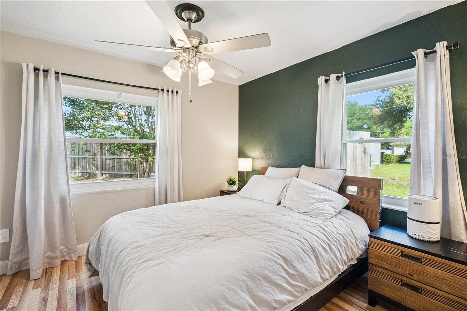 Single Family Residence at 1909 FERN CIR, ORLANDO, photo 17 of 45