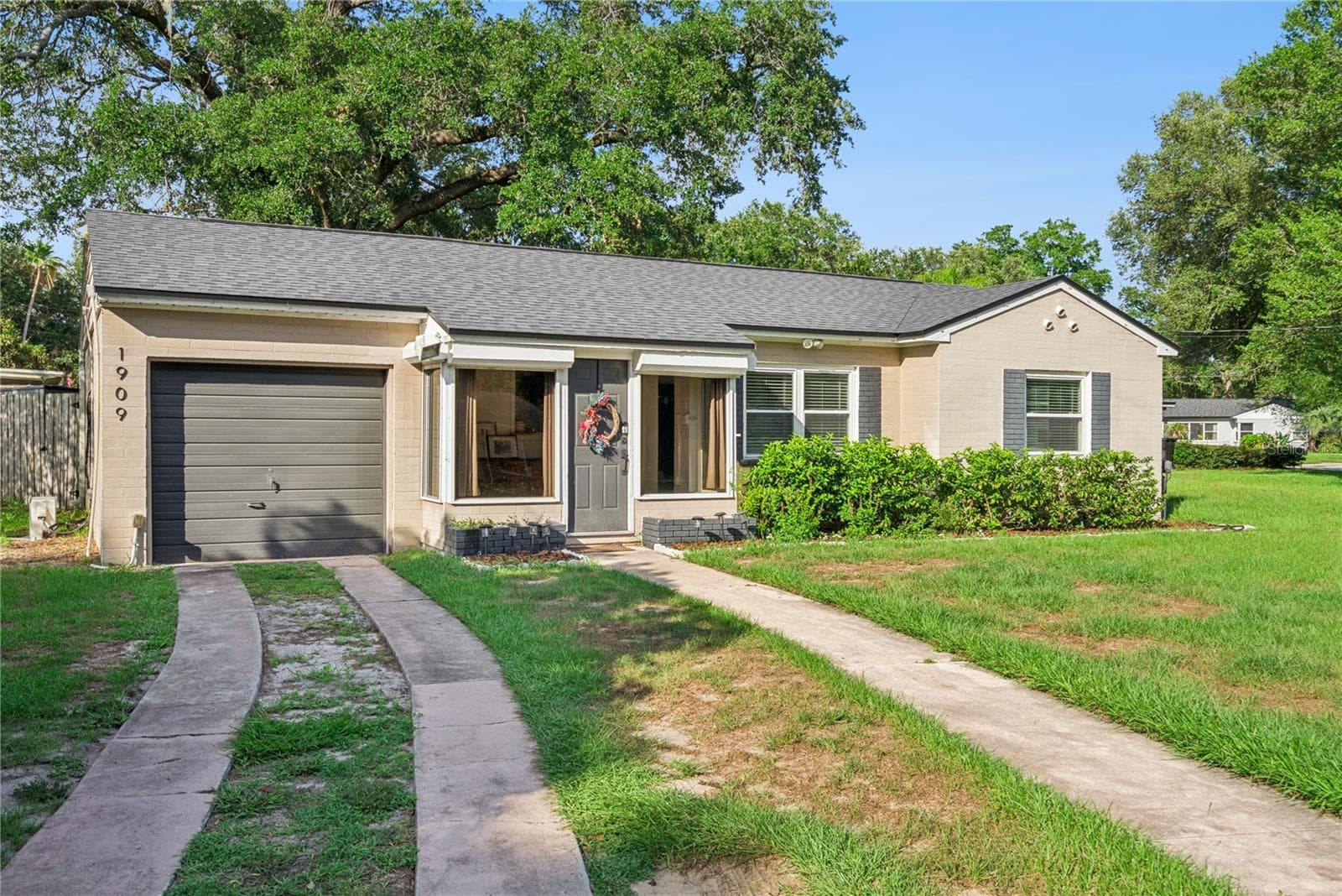 Single Family Residence at 1909 FERN CIR, ORLANDO, photo 35 of 45