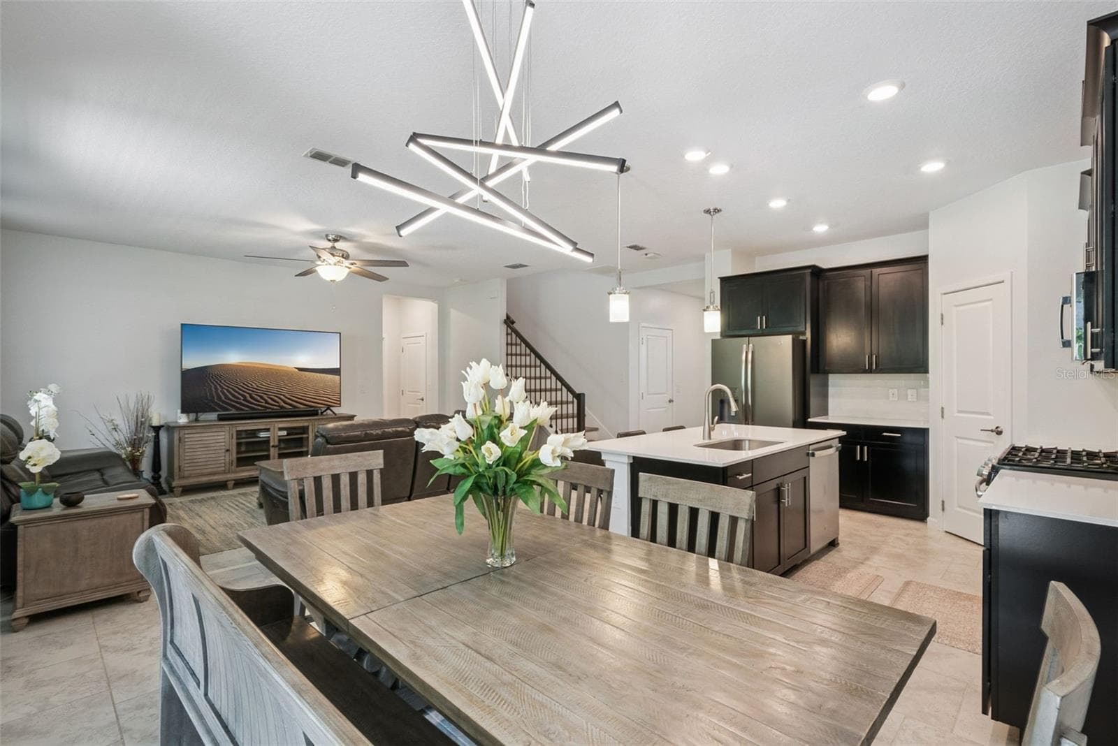 Dining room, Kitchen, Living room - 1235 DORA PARC LN, MOUNT DORA