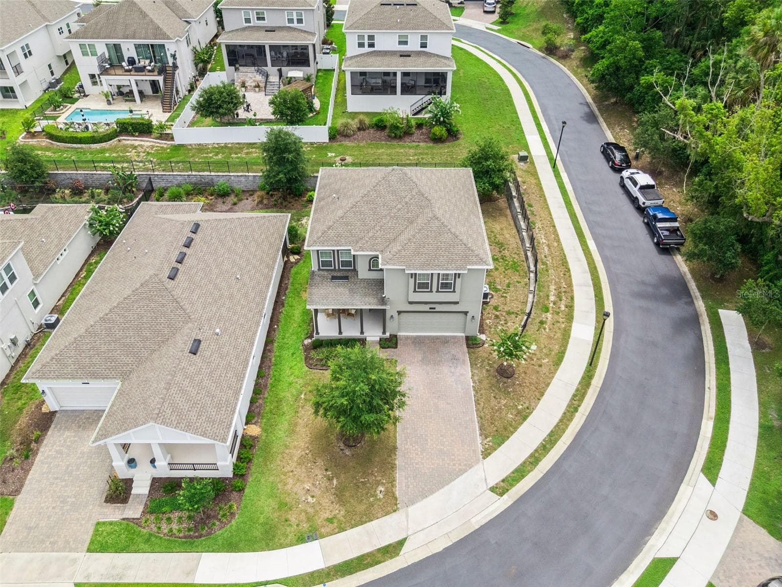 Modern exterior and paver driveway - 1235 DORA PARC LN, MOUNT DORA