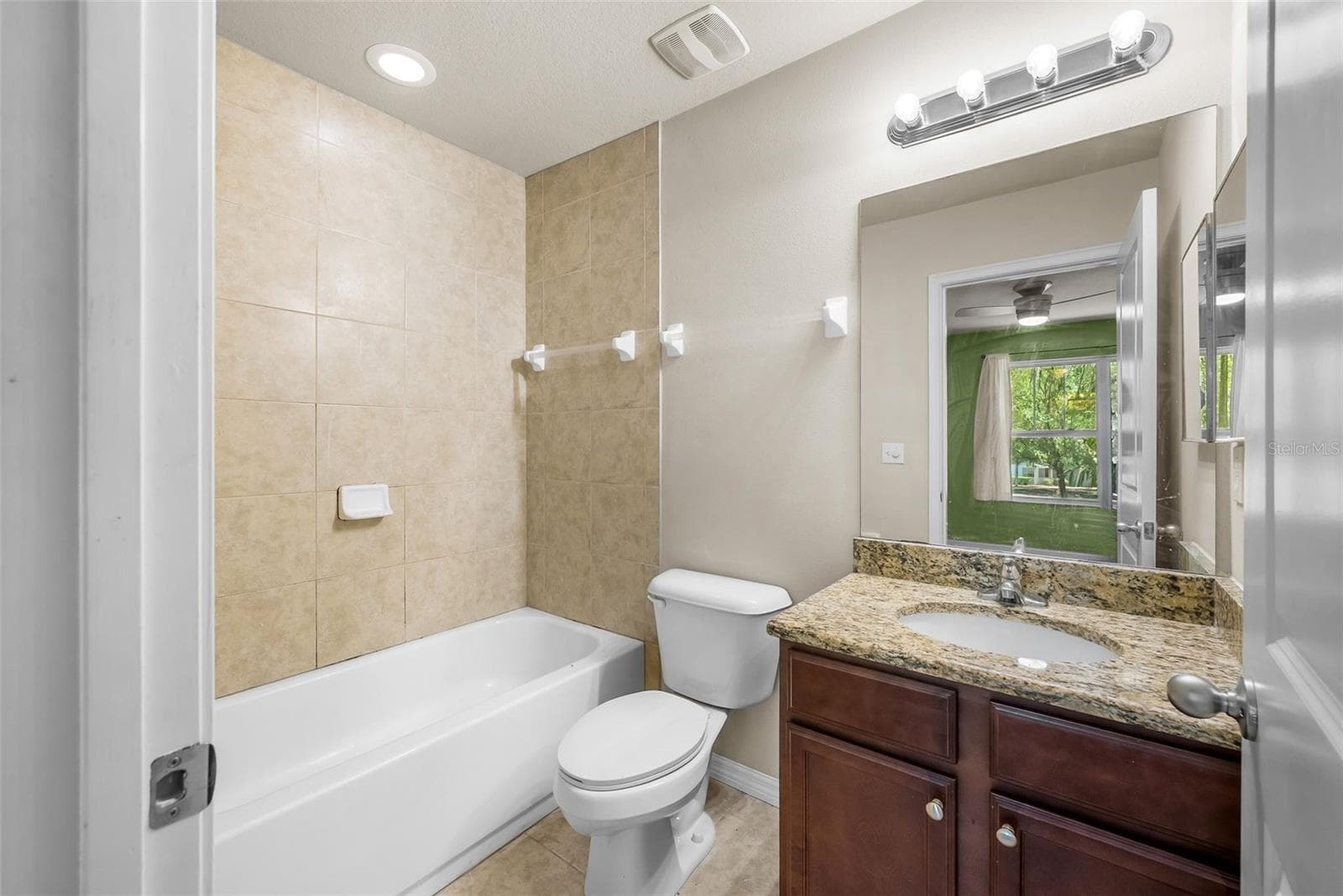 Condominium at 4605 SW 48TH DR #155, GAINESVILLE, photo 14 of 21