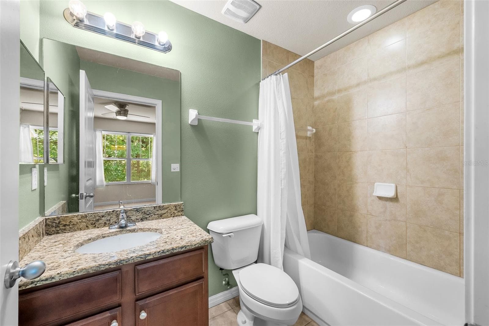 Condominium at 4605 SW 48TH DR #155, GAINESVILLE, photo 17 of 21