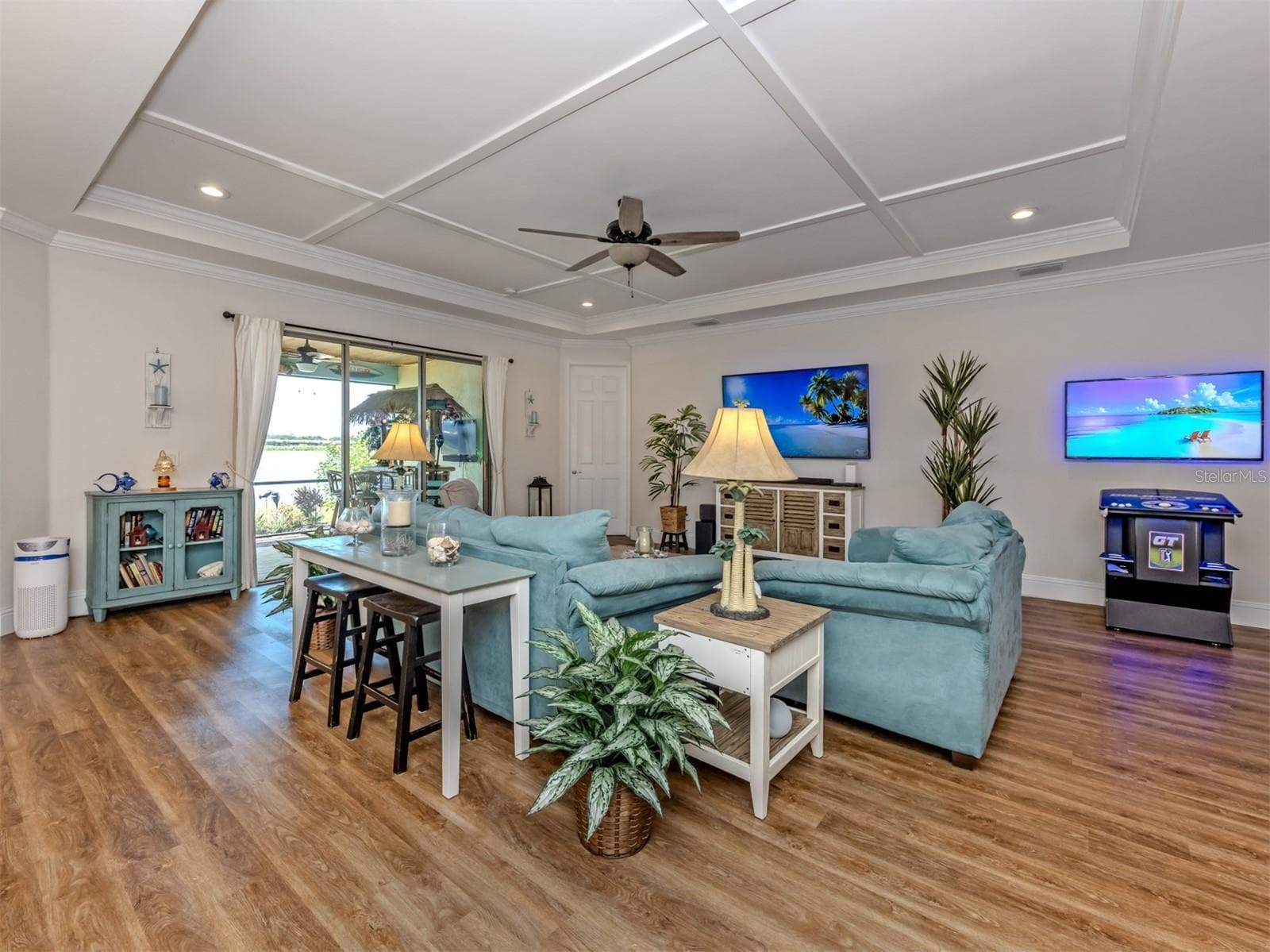 Single Family Residence at 155 TOSCAVILLA BLVD, NOKOMIS, photo 6 of 75