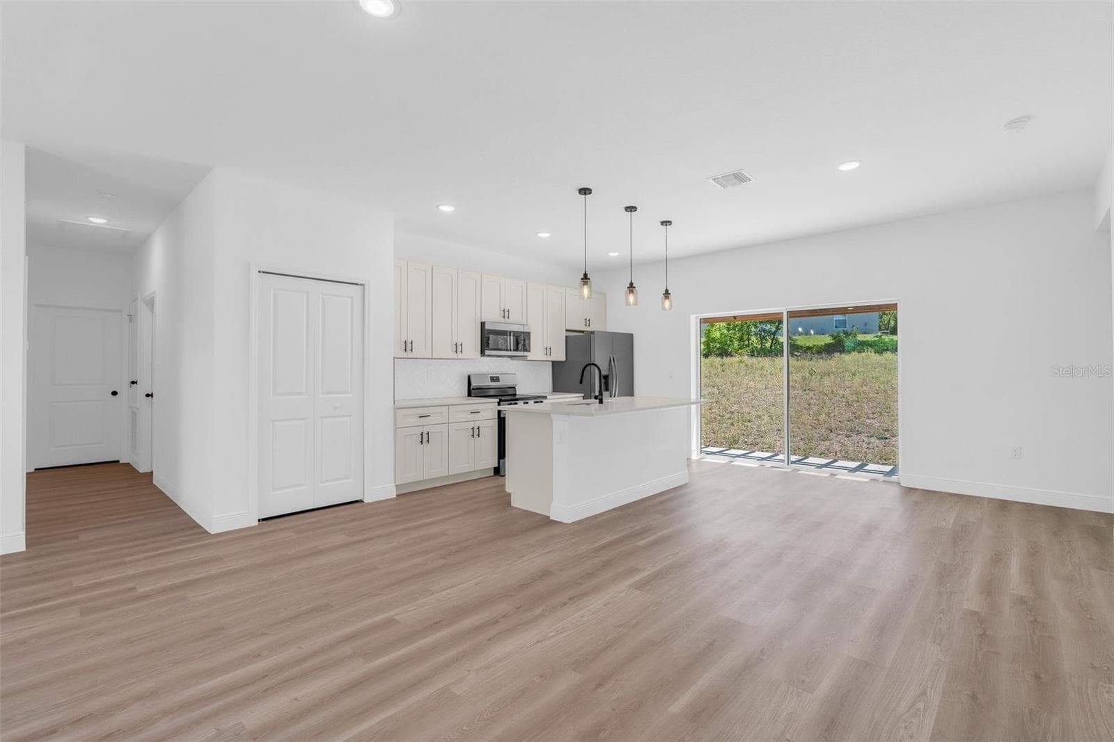 Single Family Residence at 2386 SW 168TH LOOP, OCALA, photo 12 of 45