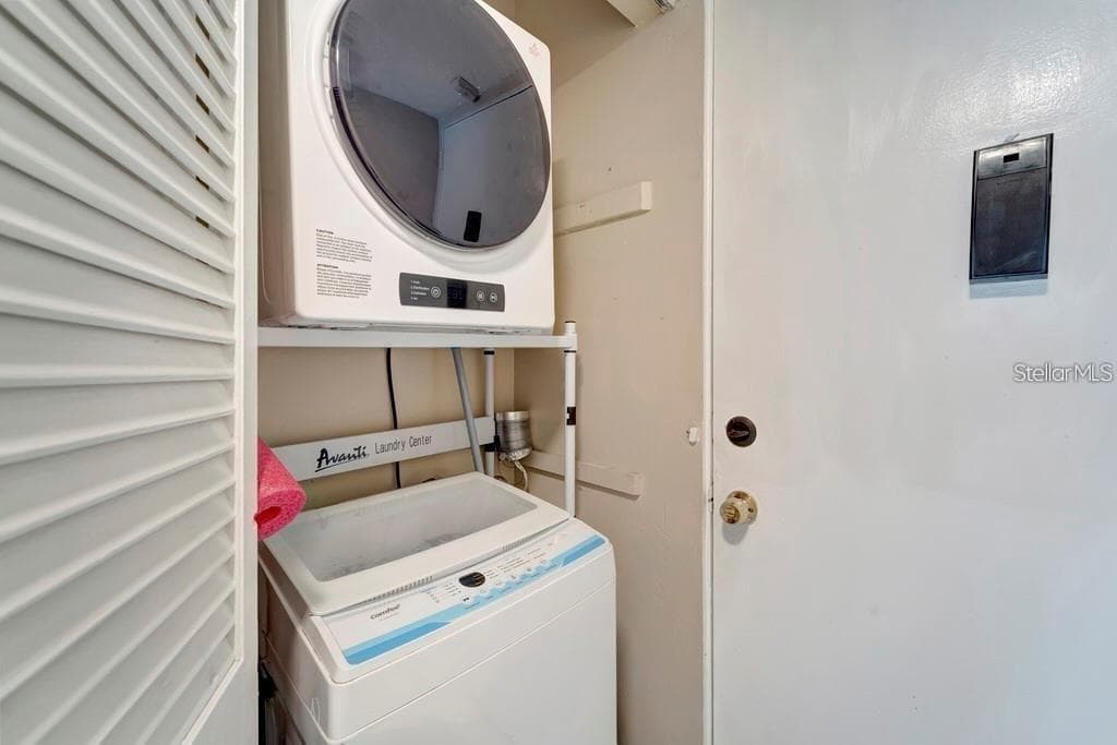Condominium at 2763 WOODGATE LN #211, SARASOTA, photo 14 of 20