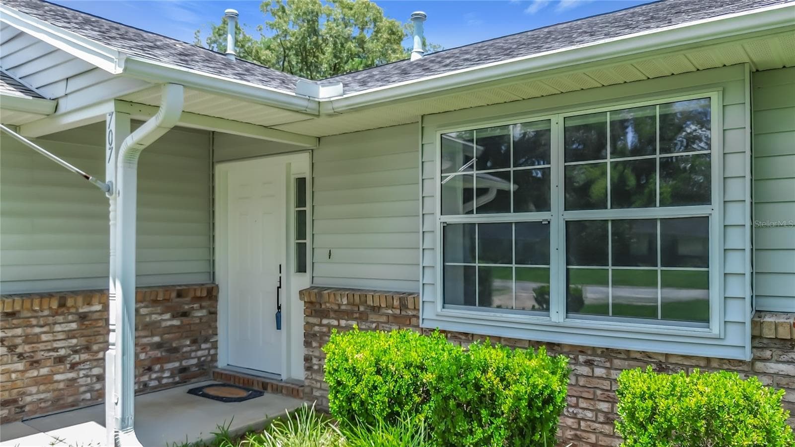 Single Family Residence at 707 NE 46TH CT, OCALA, photo 2 of 56
